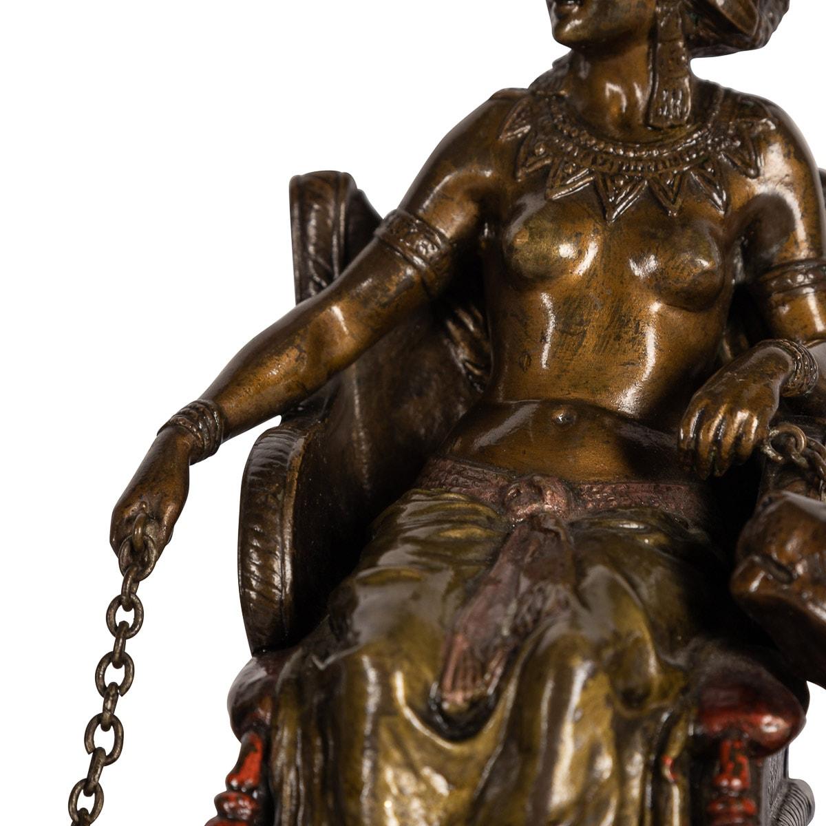 20th Century Austrian Cold Painted Bronze 'Cleopatra with Pumas' Bergman, C.1910 For Sale 4