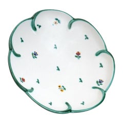 Piatto in ceramica dipinto a mano Gmumndner Keramik del XX secolo
