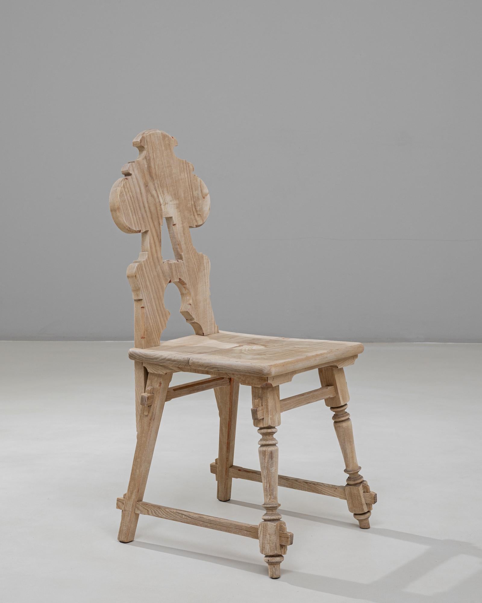 20. Jahrhundert Österreichischer Tiroler Holzstuhl mit Rückenlehne im Angebot 6