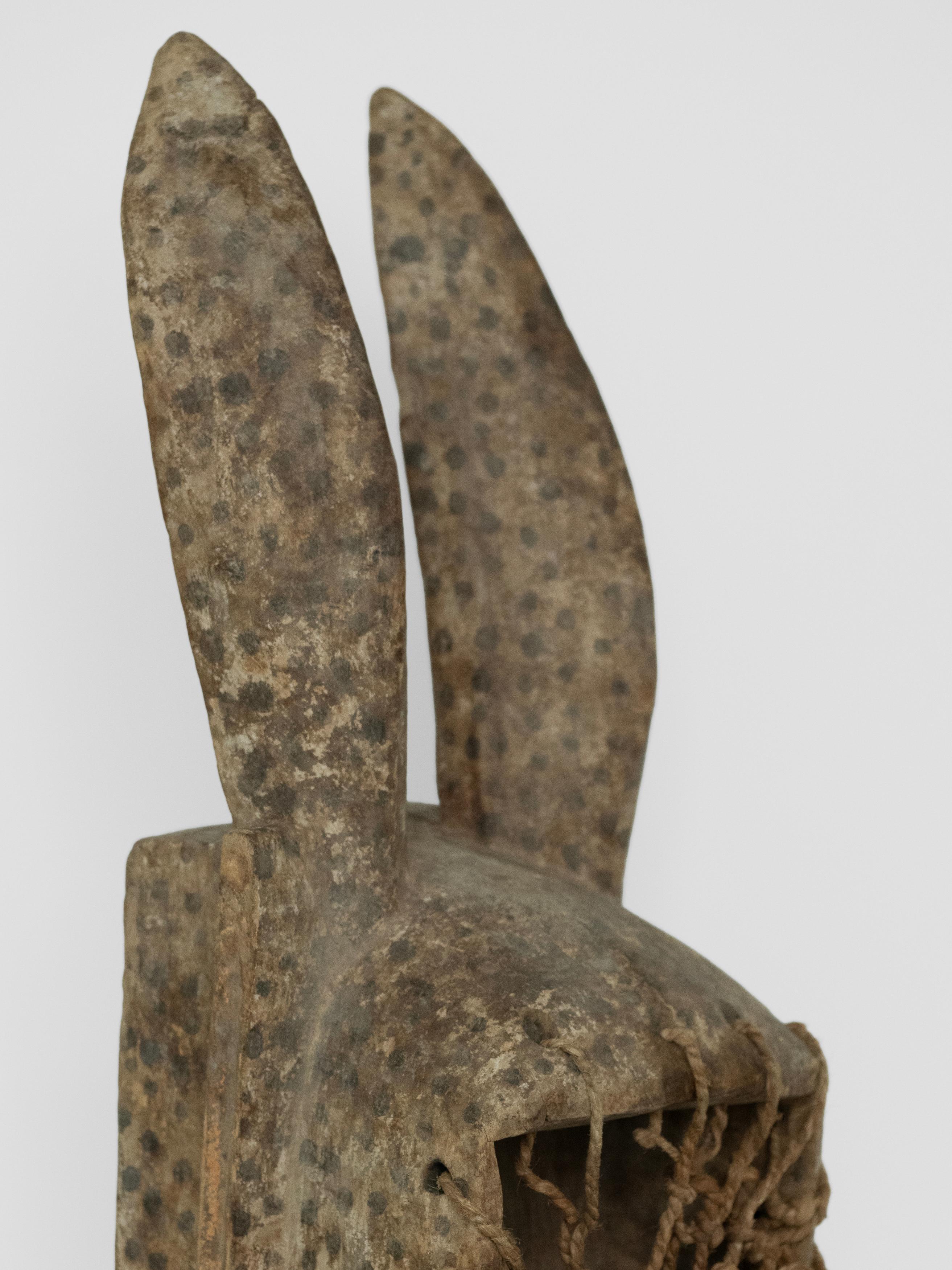 Authentique masque tribal africain de cérémonie du 20e siècle - Objects D'Art en vente 4