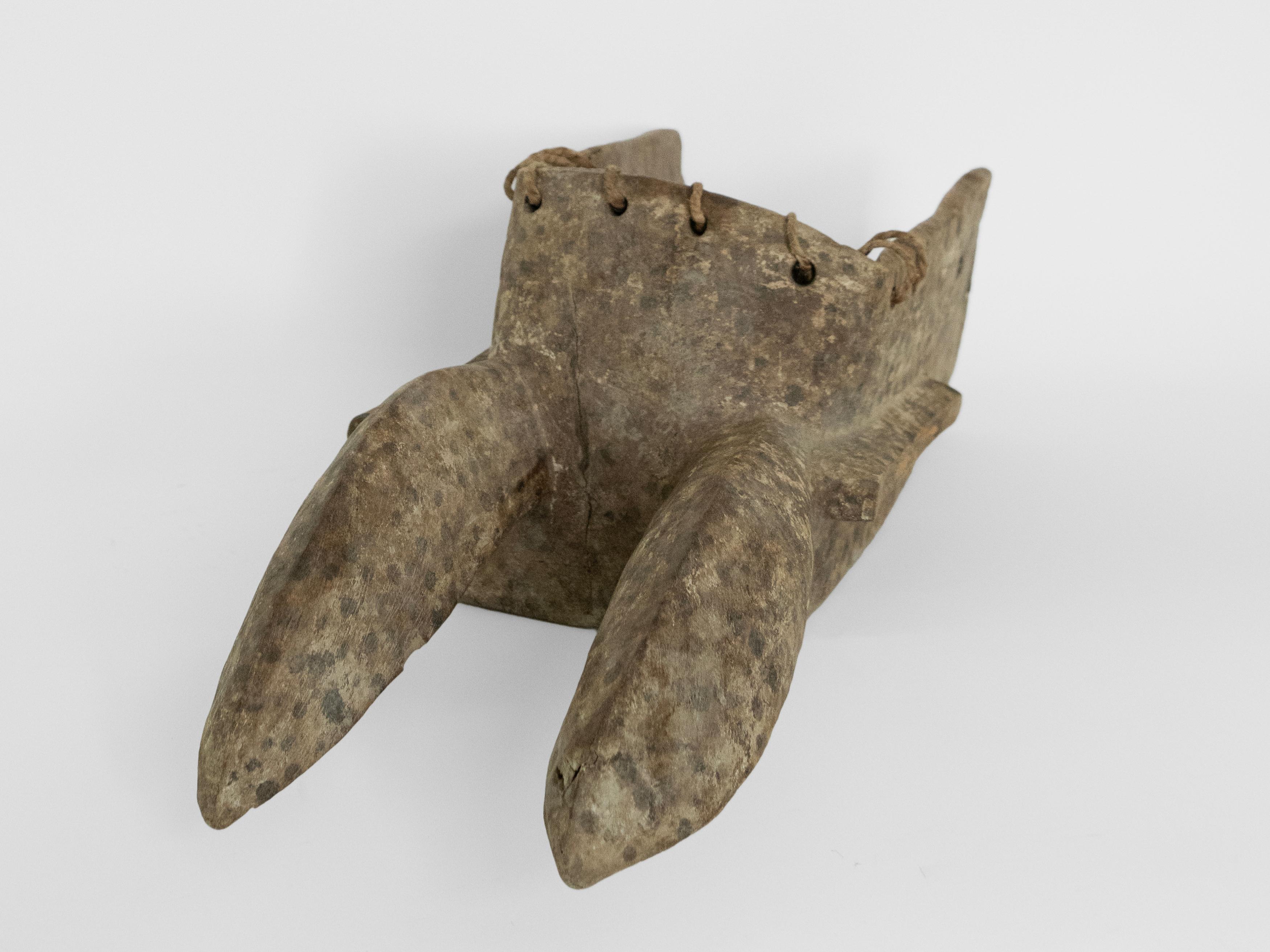 Authentique masque tribal africain de cérémonie du 20e siècle - Objects D'Art en vente 7