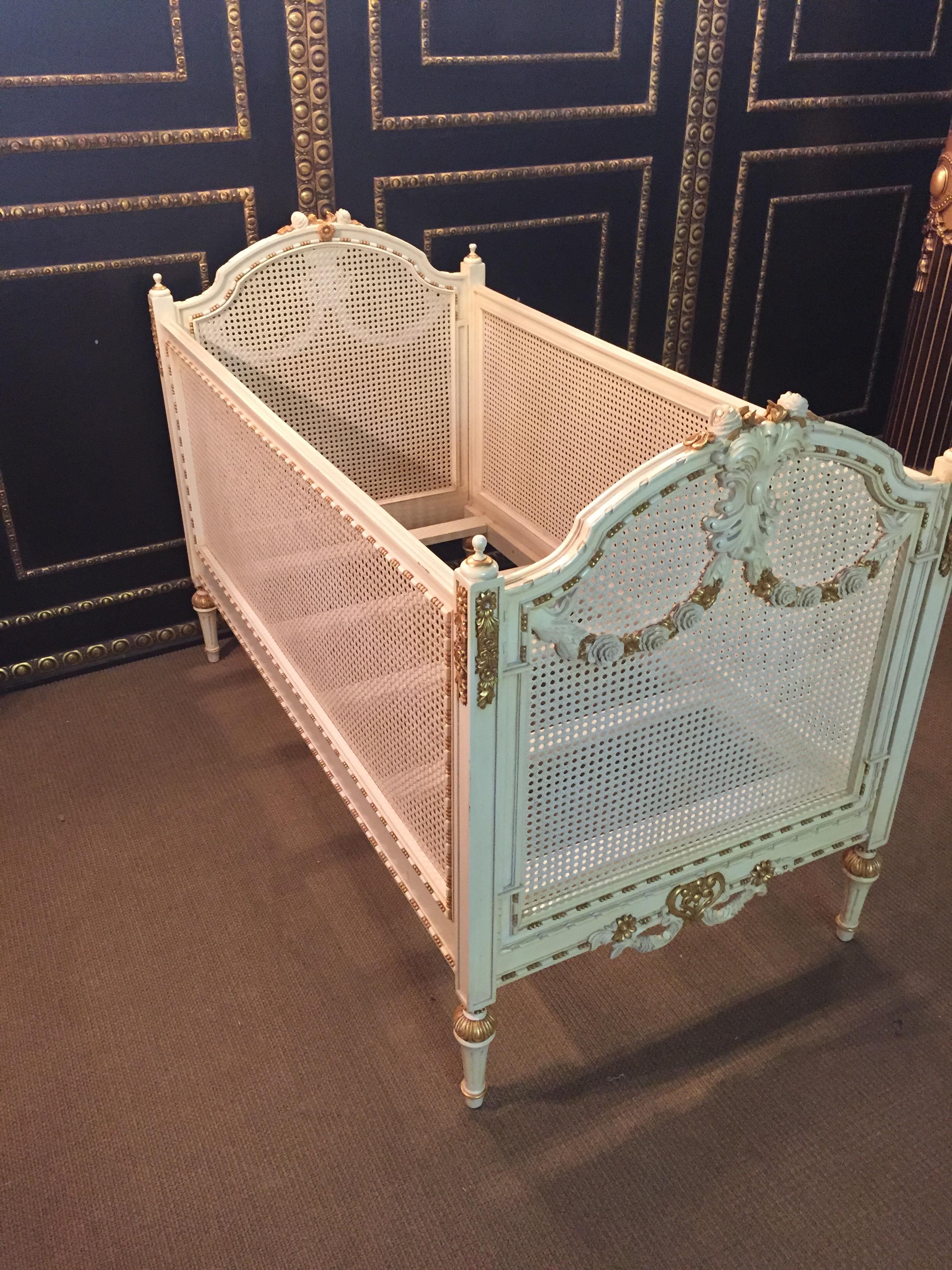 20th Century Baby Baroque Bed in the Style of Louis Seize For Sale 4