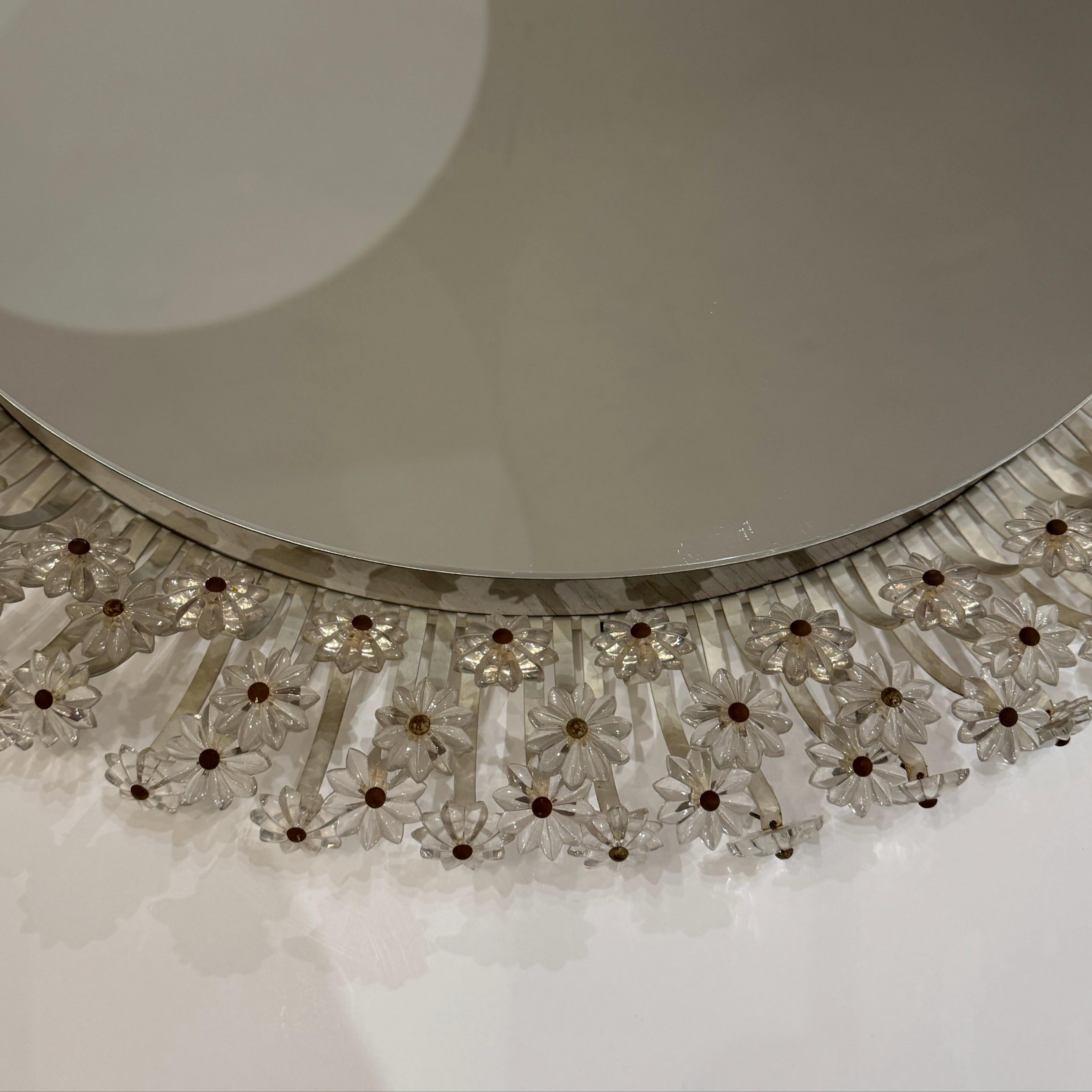 Métal Miroir circulaire moderniste rétroéclairé du 20e siècle, Allemagne en vente