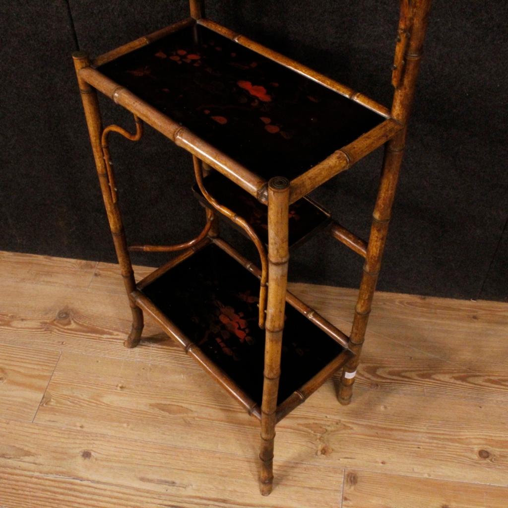 20th Century Bamboo and Lacquered Chinoiserie Wood French Étagère, 1960 (Französisch)
