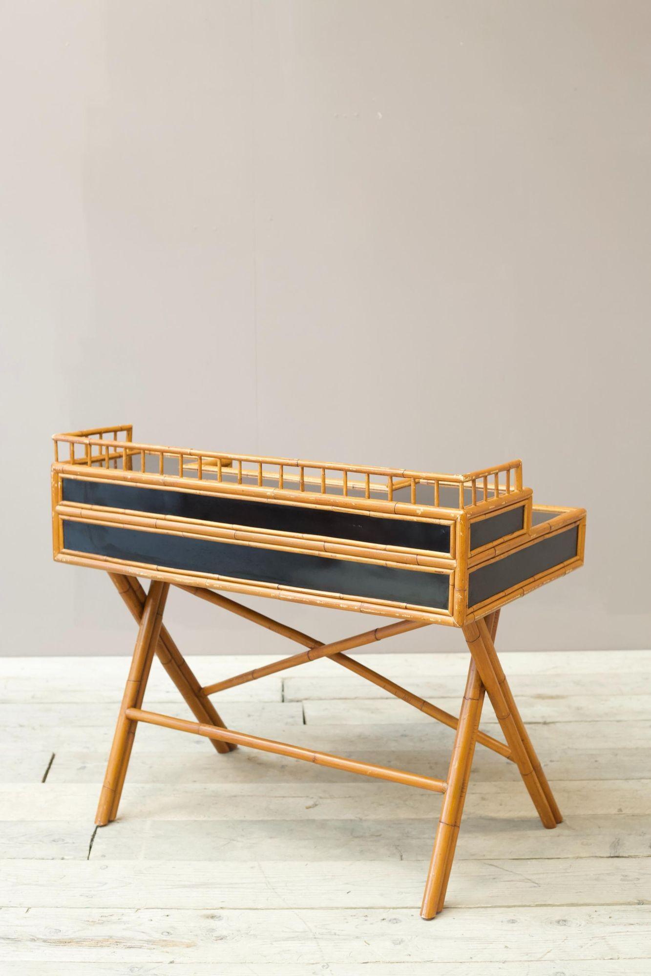 Schreibtisch aus Bambus und schwarzem Lack des 20. Jahrhunderts – E Murio im Angebot 10