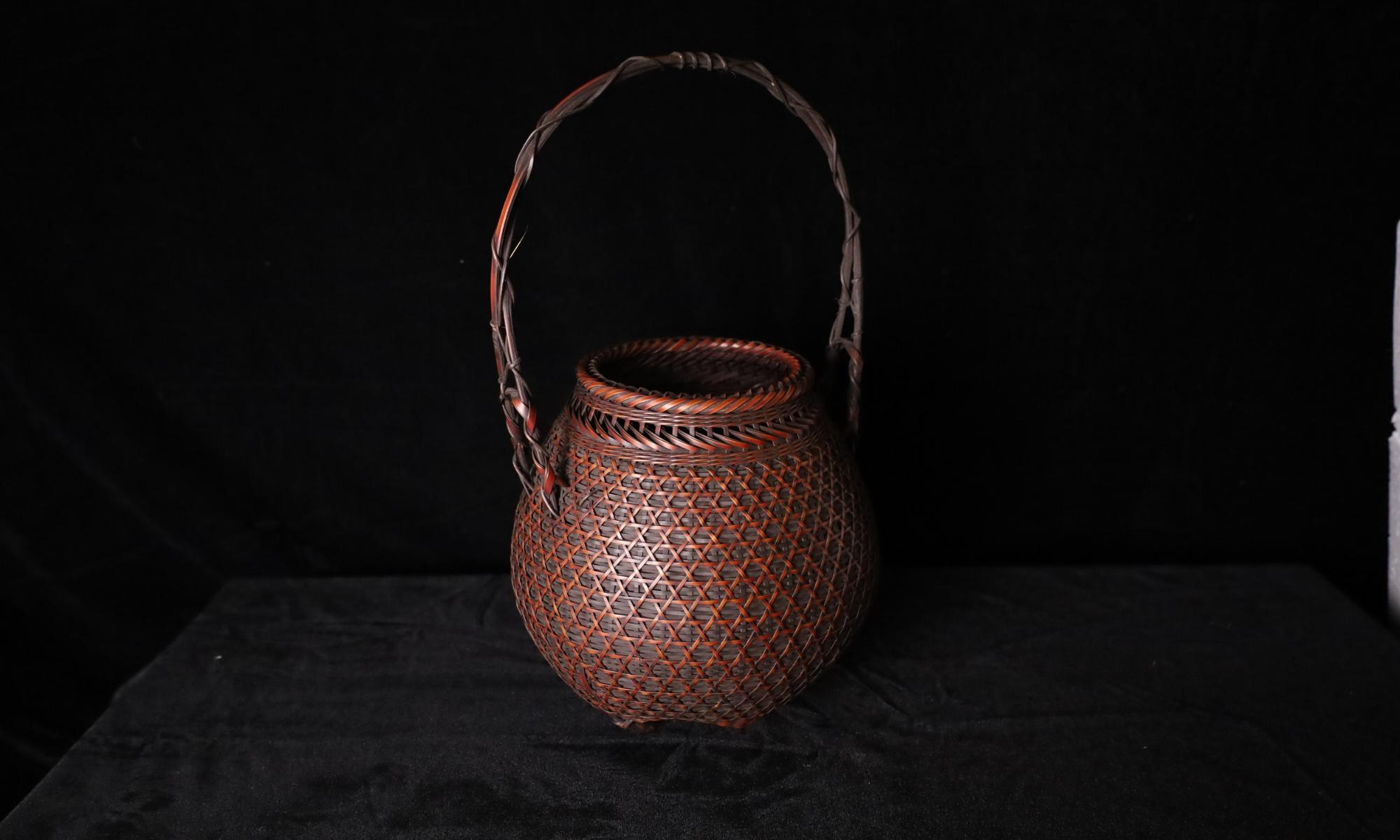 Asian 20th century bamboo vase for flowers (ikebana) For Sale