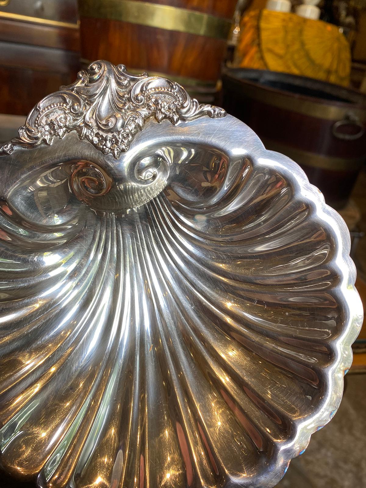 American 20th Century Baroque by Wallace Silver Shell Dish For Sale