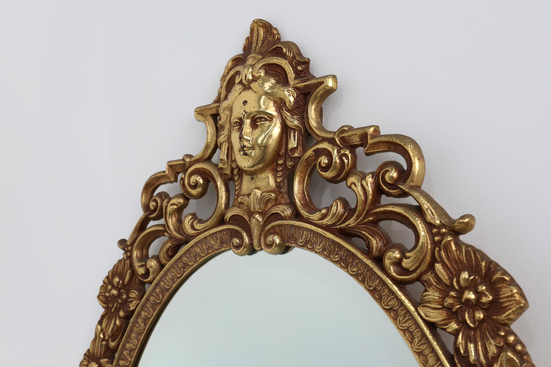 Milieu du XXe siècle 20e siècle Miroir baroque en métal de style Louis XV, France en vente