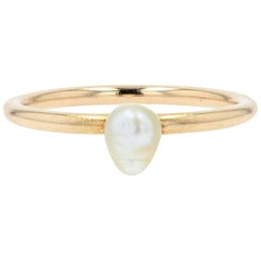 20th Century Baroque Pearl 18 Karat Yellow Gold Solitaire Ring