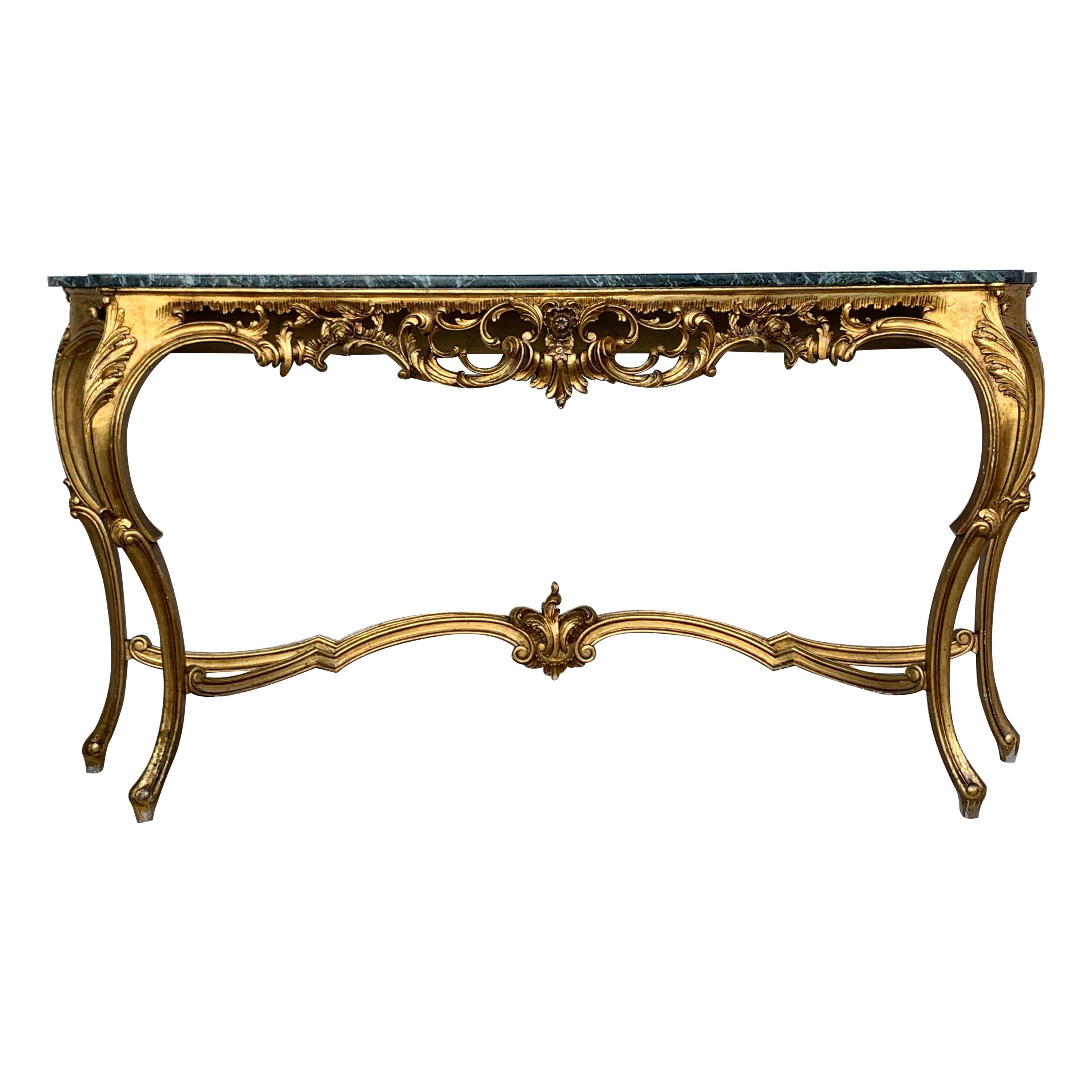 Table console de style baroque du XXe siècle en noyer sculpté, bronze doré et marbre vert en vente