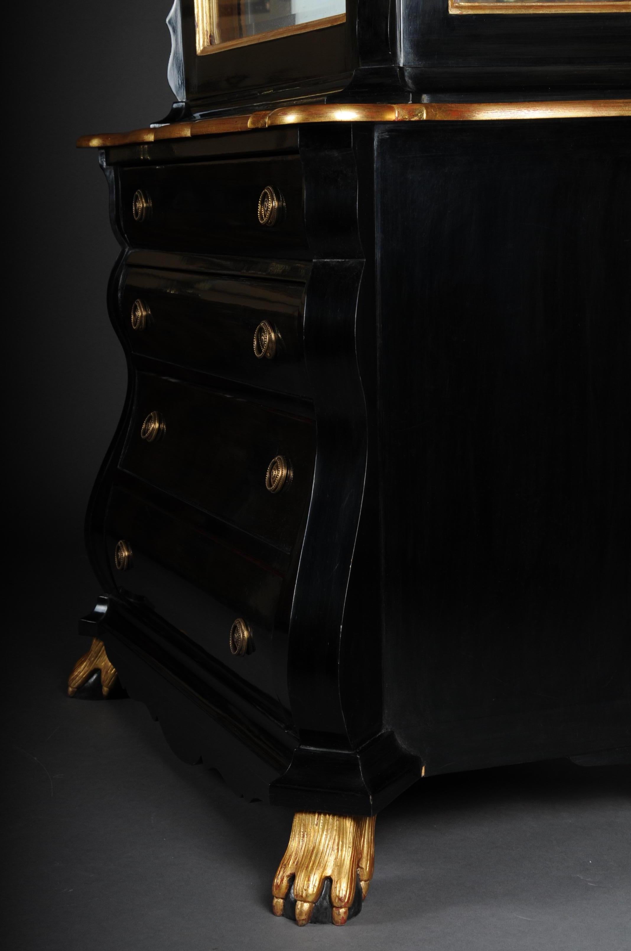 20th Century Baroque-Style Designer Display Cabinet, Black / Gold For Sale 8