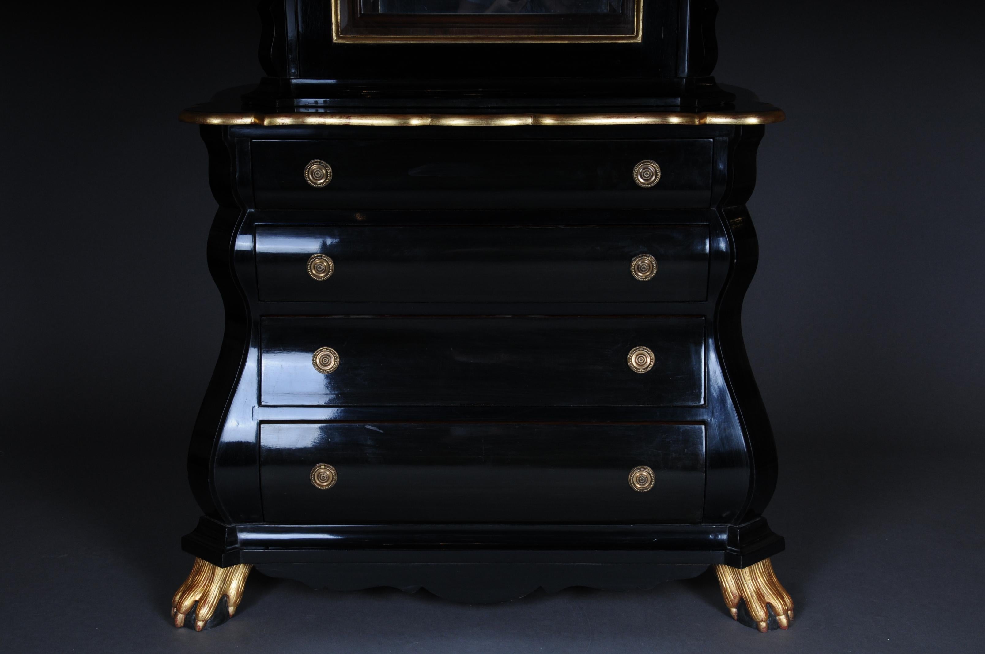 20th Century Baroque-Style Designer Display Cabinet, Black / Gold In Good Condition For Sale In Berlin, DE