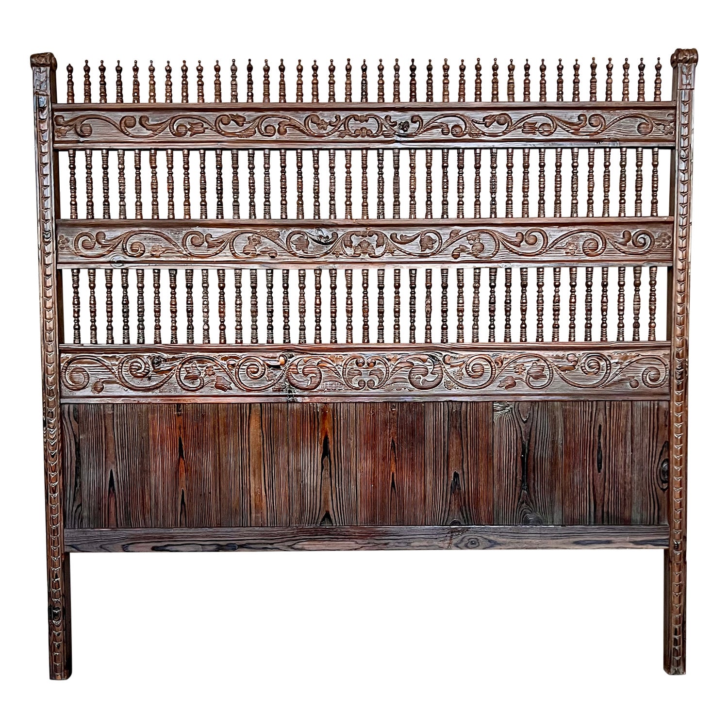 Tête de lit Queen Size de style baroque du 20ème siècle en bois sculpté