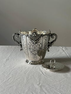 20th Century Baroque Style Sterling Silver Ice Bucket by Ilario Pradella