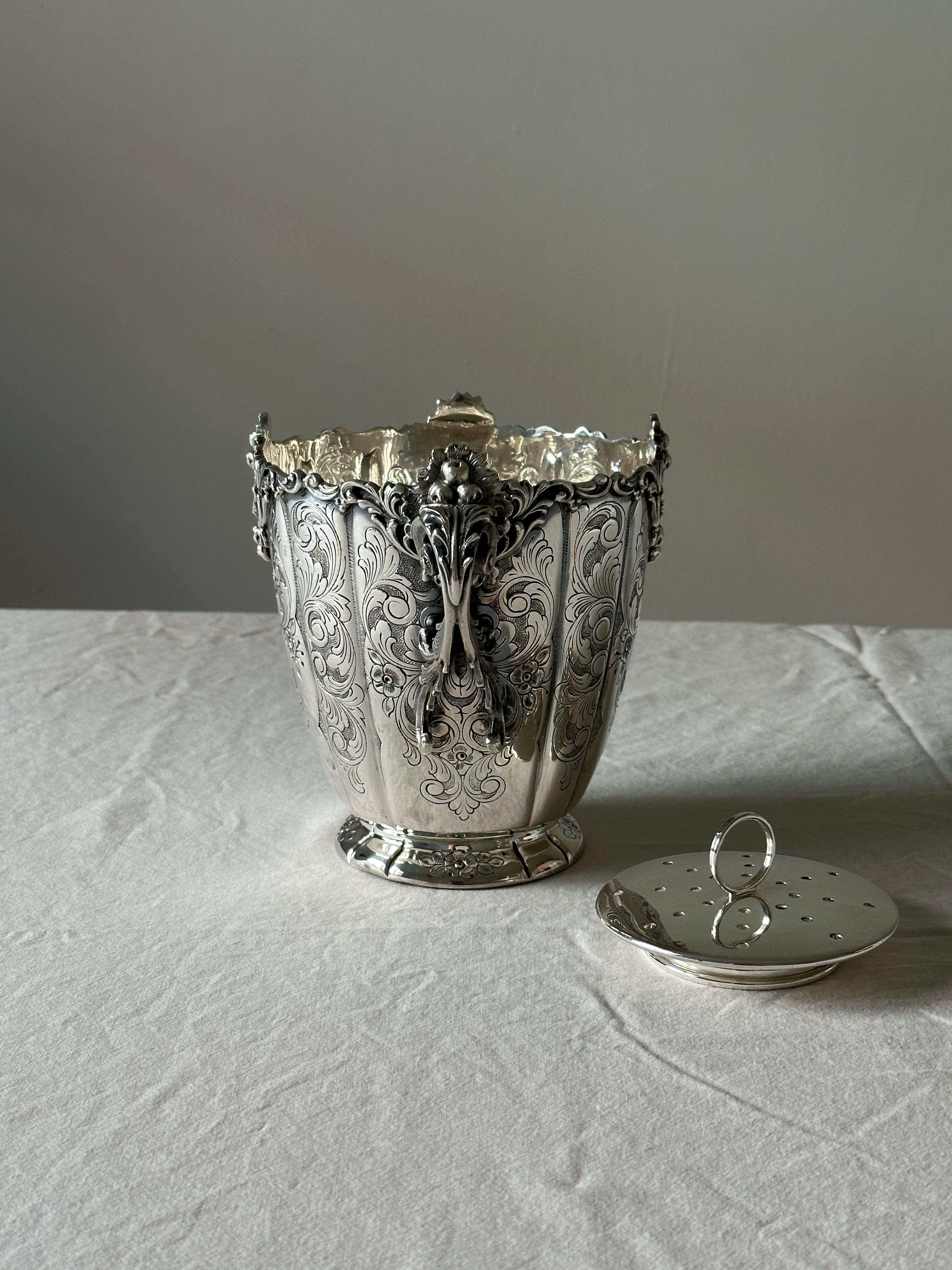 Italian 20th Century Baroque Style Sterling Silver Ice Bucket by Ilario Pradella For Sale
