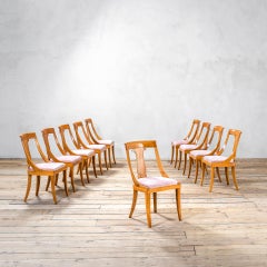 20th Century Bbpr Set of 10 Chairs in Wood and Light Pink Fabric
