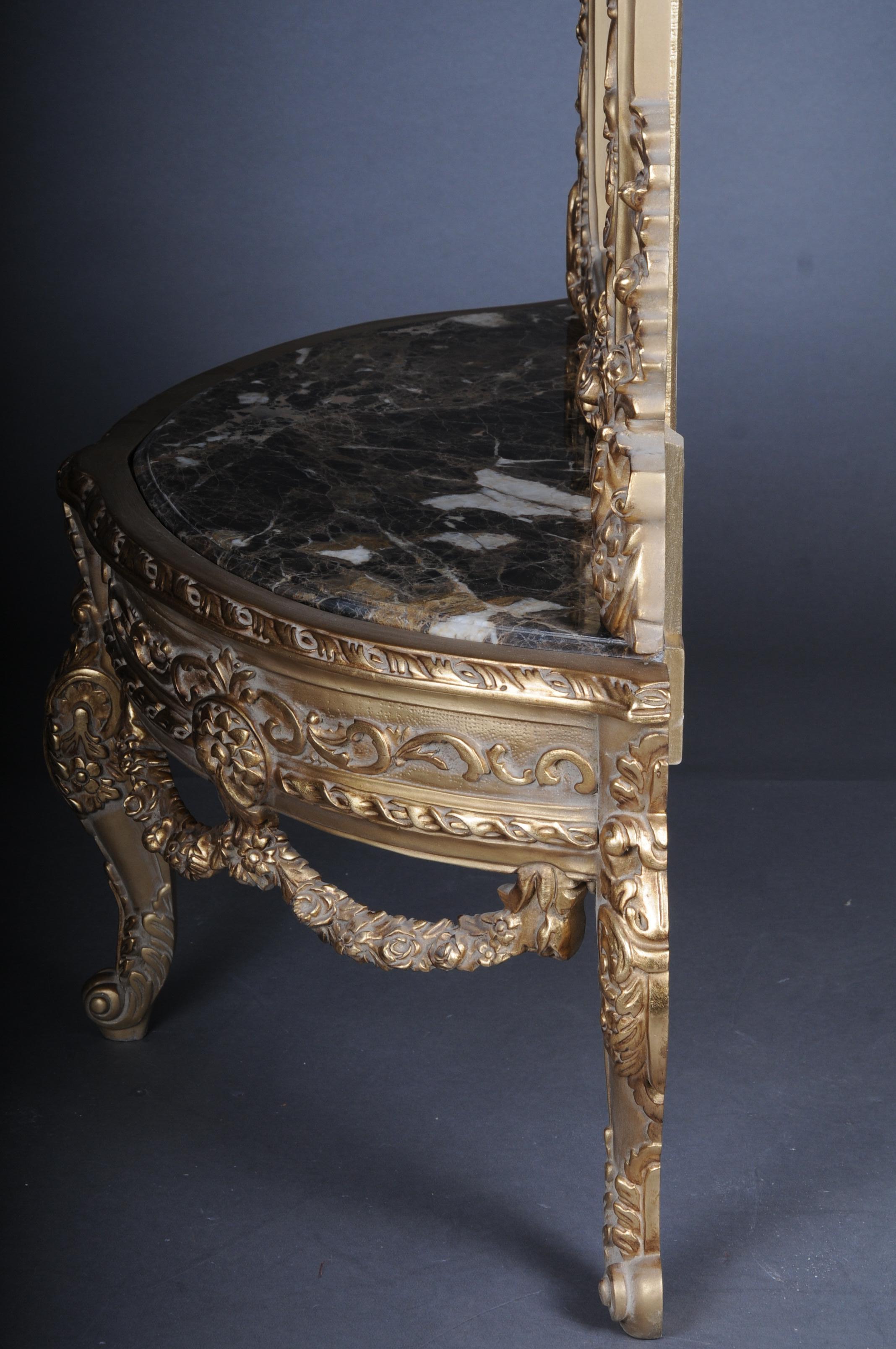 Schöner Konsolenspiegel/Floor-Spiegel des 20. Jahrhunderts im Louis XV-Stil, vergoldet im Angebot 8