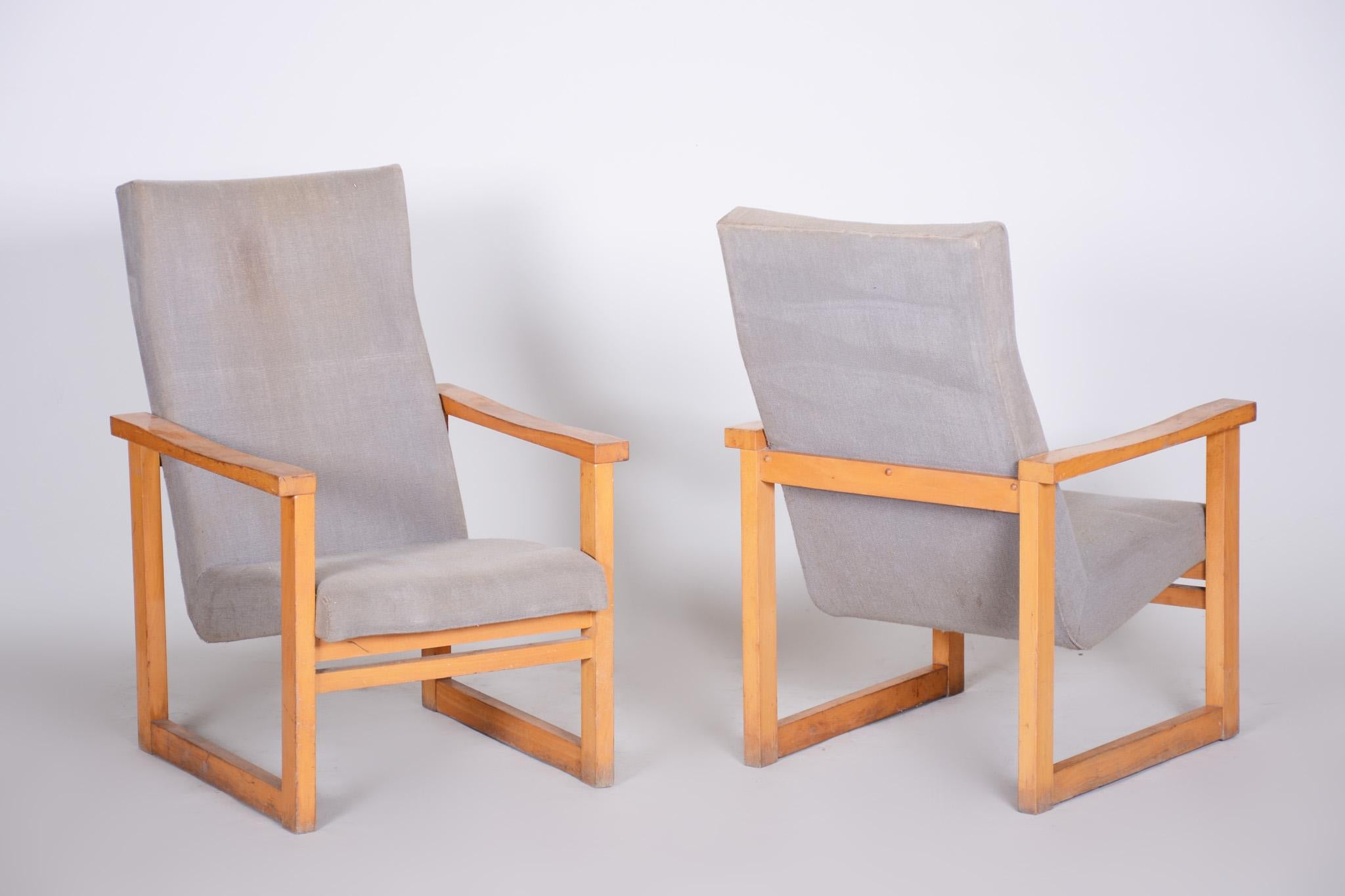 20th Century, Beige Pair of Maple Armchairs, Original Condition, Czechia, 1960s For Sale 2