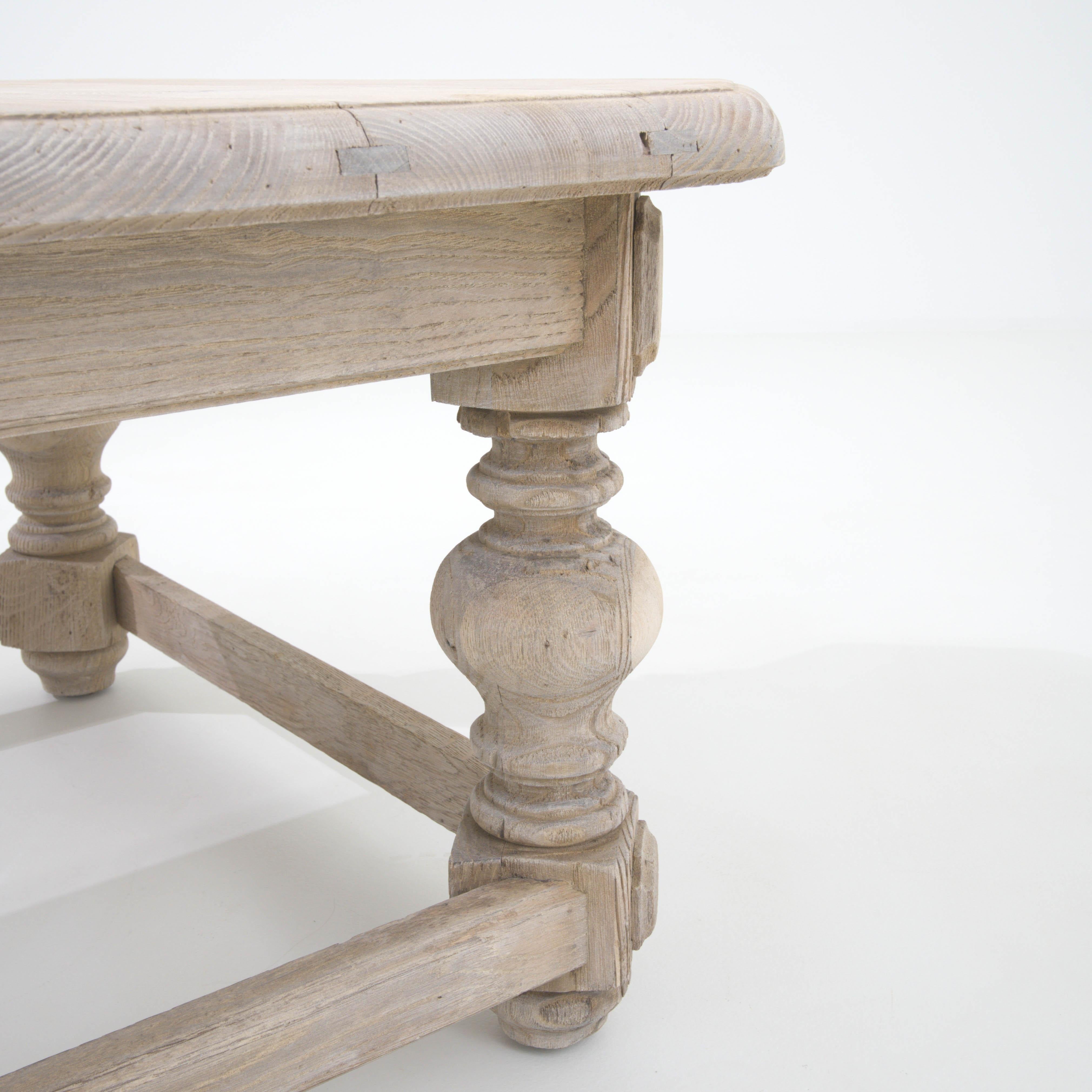 20th Century Belgian Bleached Oak Coffee Table For Sale 4