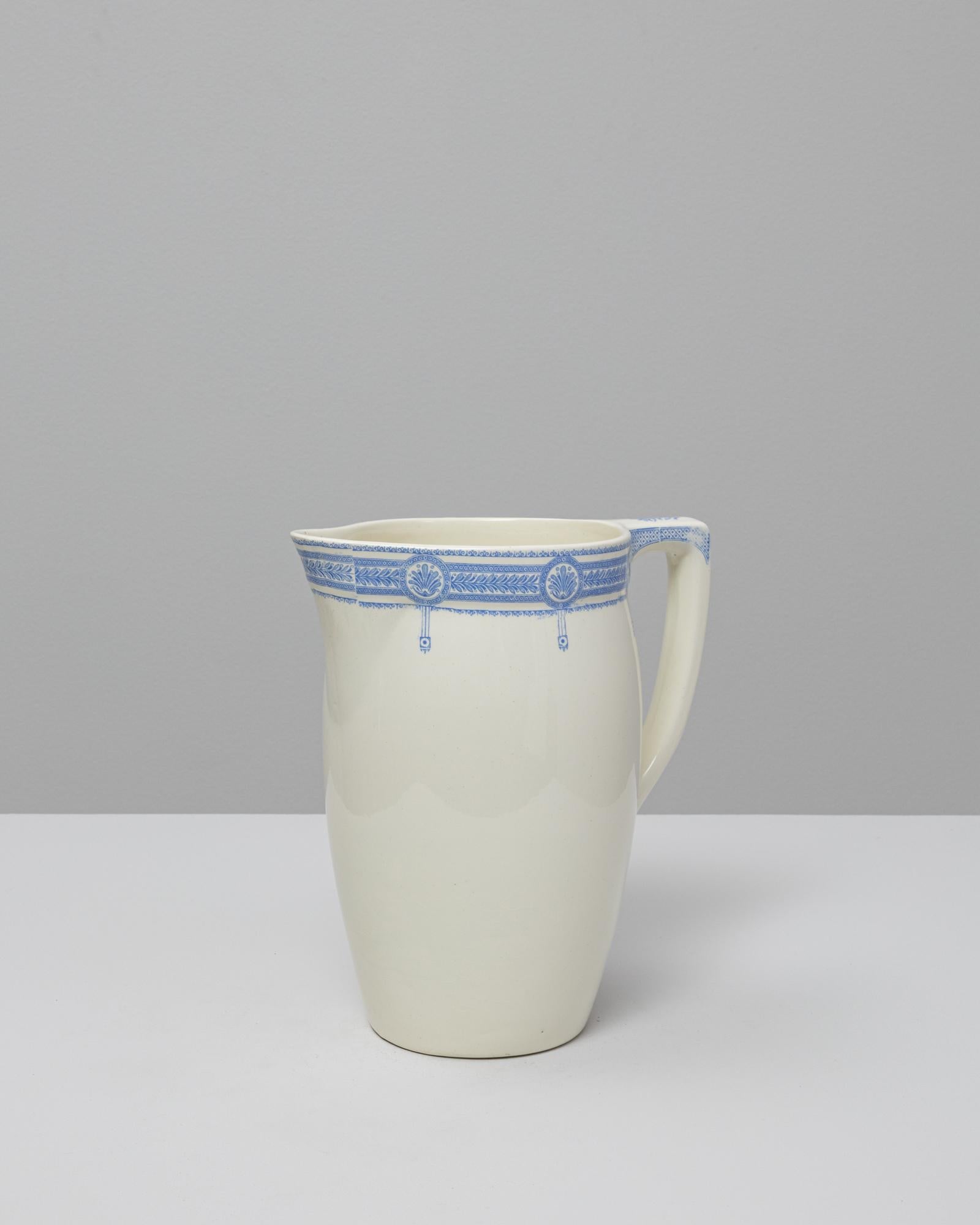 Belga Brocca in ceramica a cineserie blu belga del XX secolo in vendita