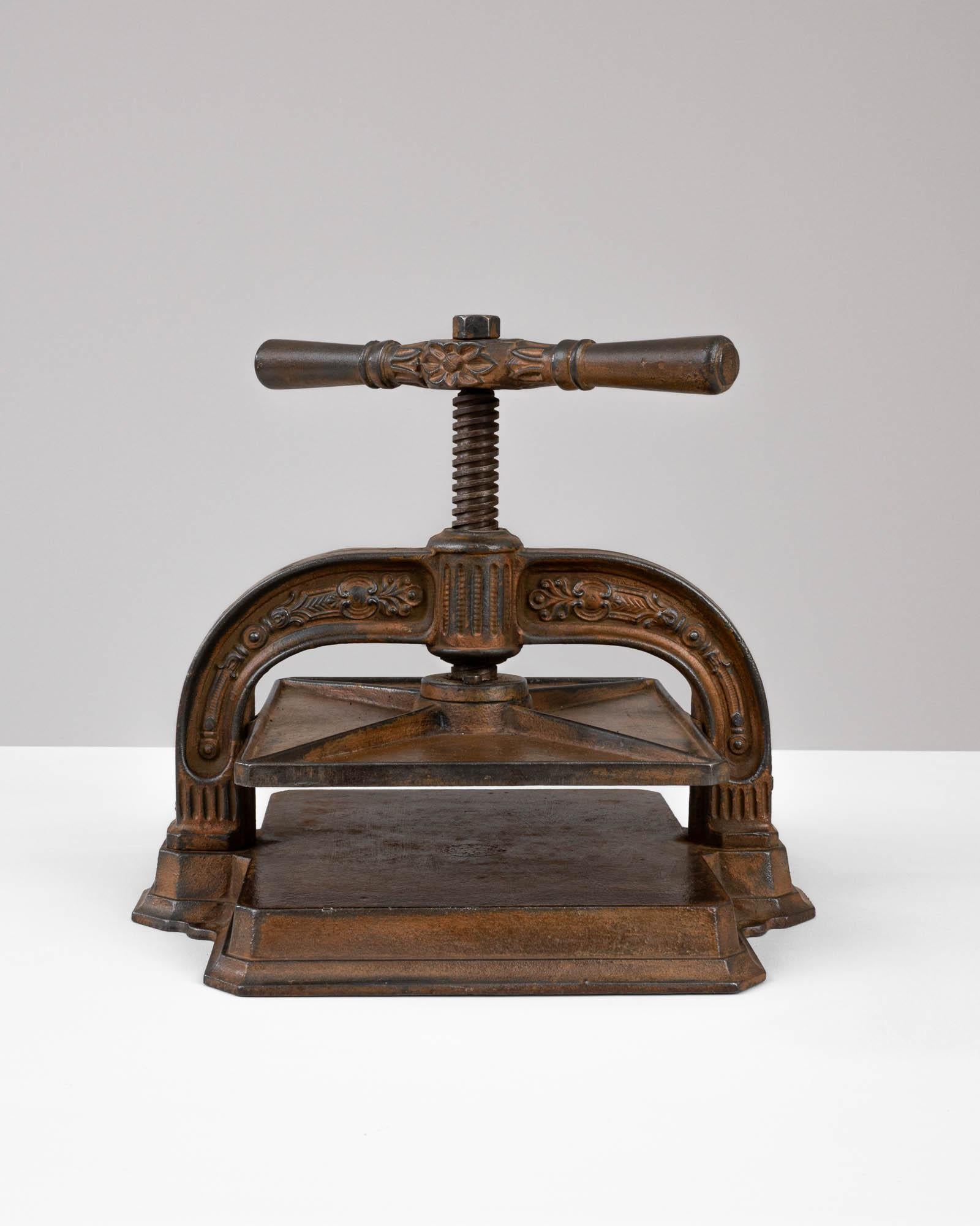 20th Century Belgian Cast Iron Press In Good Condition In High Point, NC
