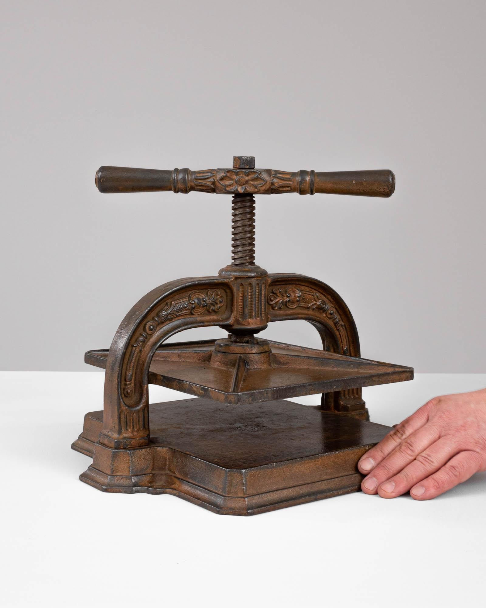 20th Century Belgian Cast Iron Press 2