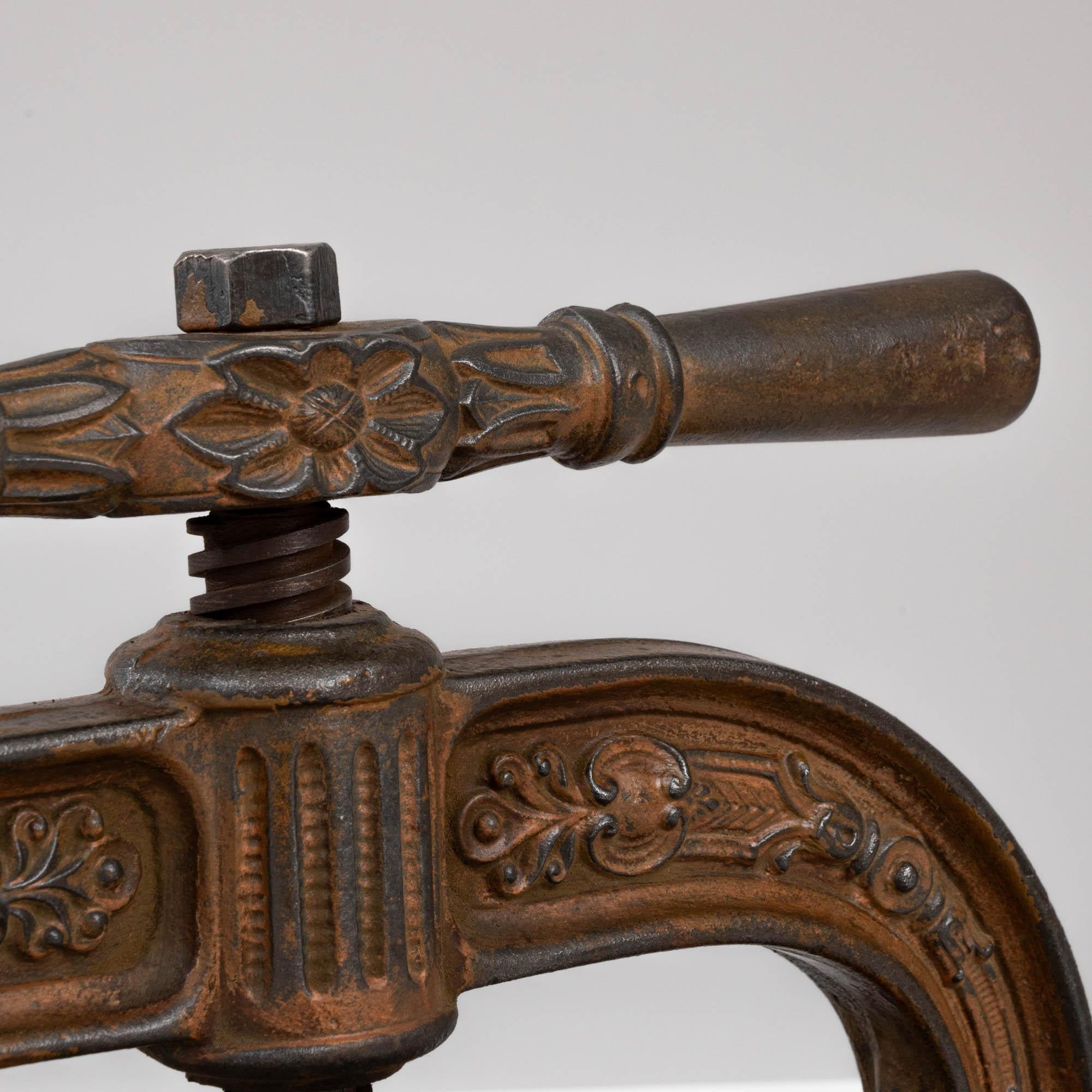 20th Century Belgian Cast Iron Press 6