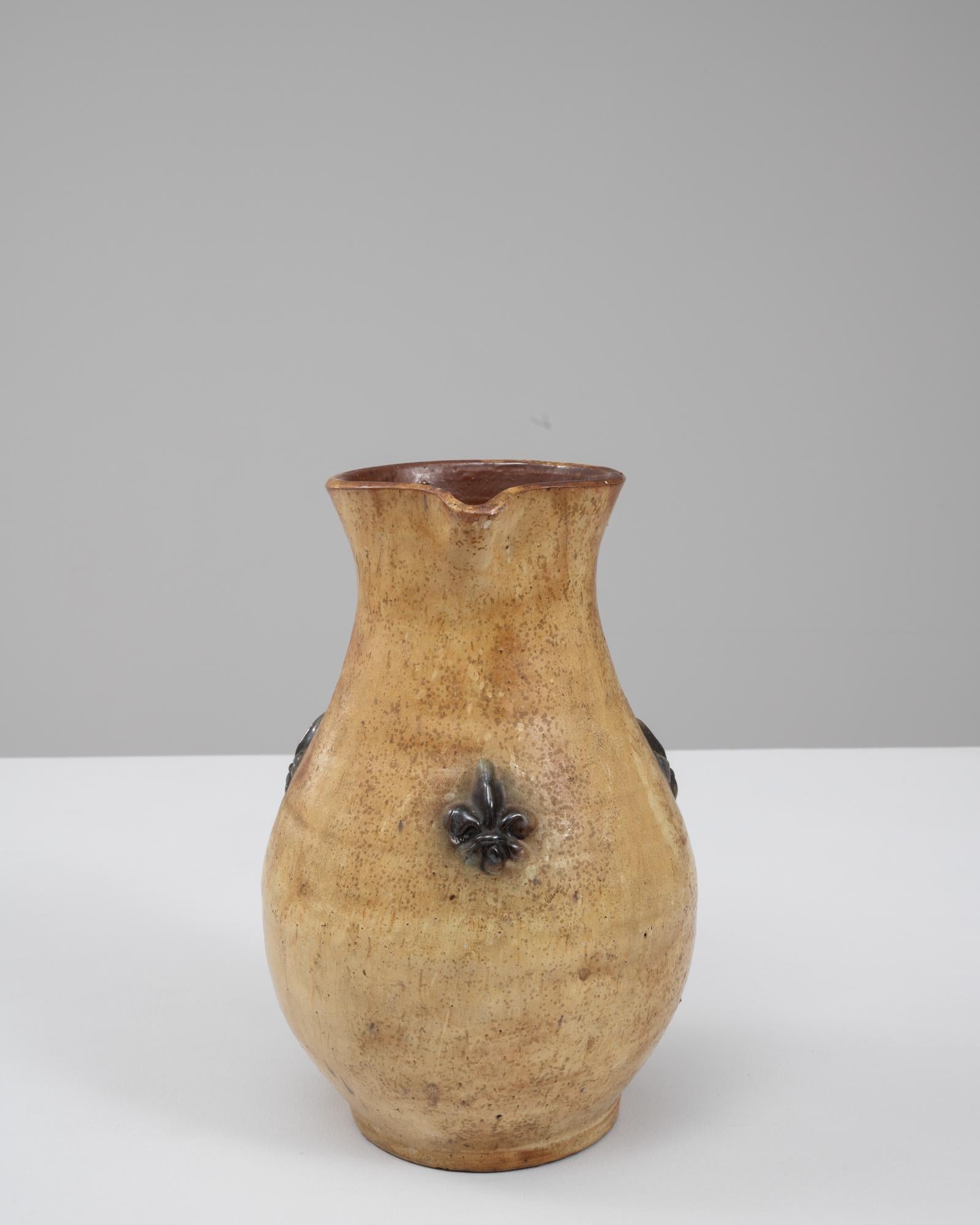 Brocca in ceramica belga del XX secolo In condizioni buone in vendita a High Point, NC