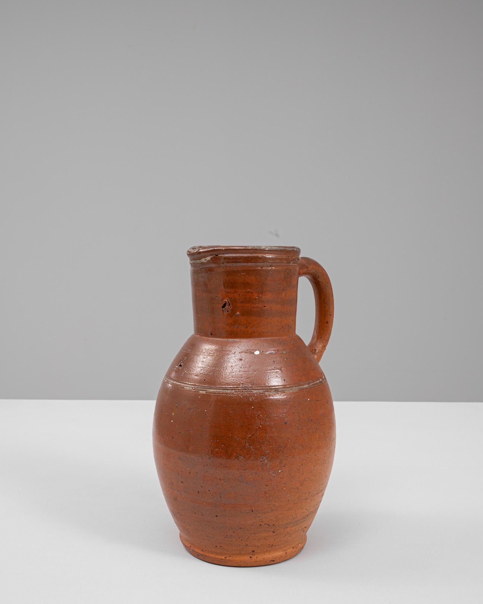 Brocca in ceramica belga del XX secolo in vendita 1