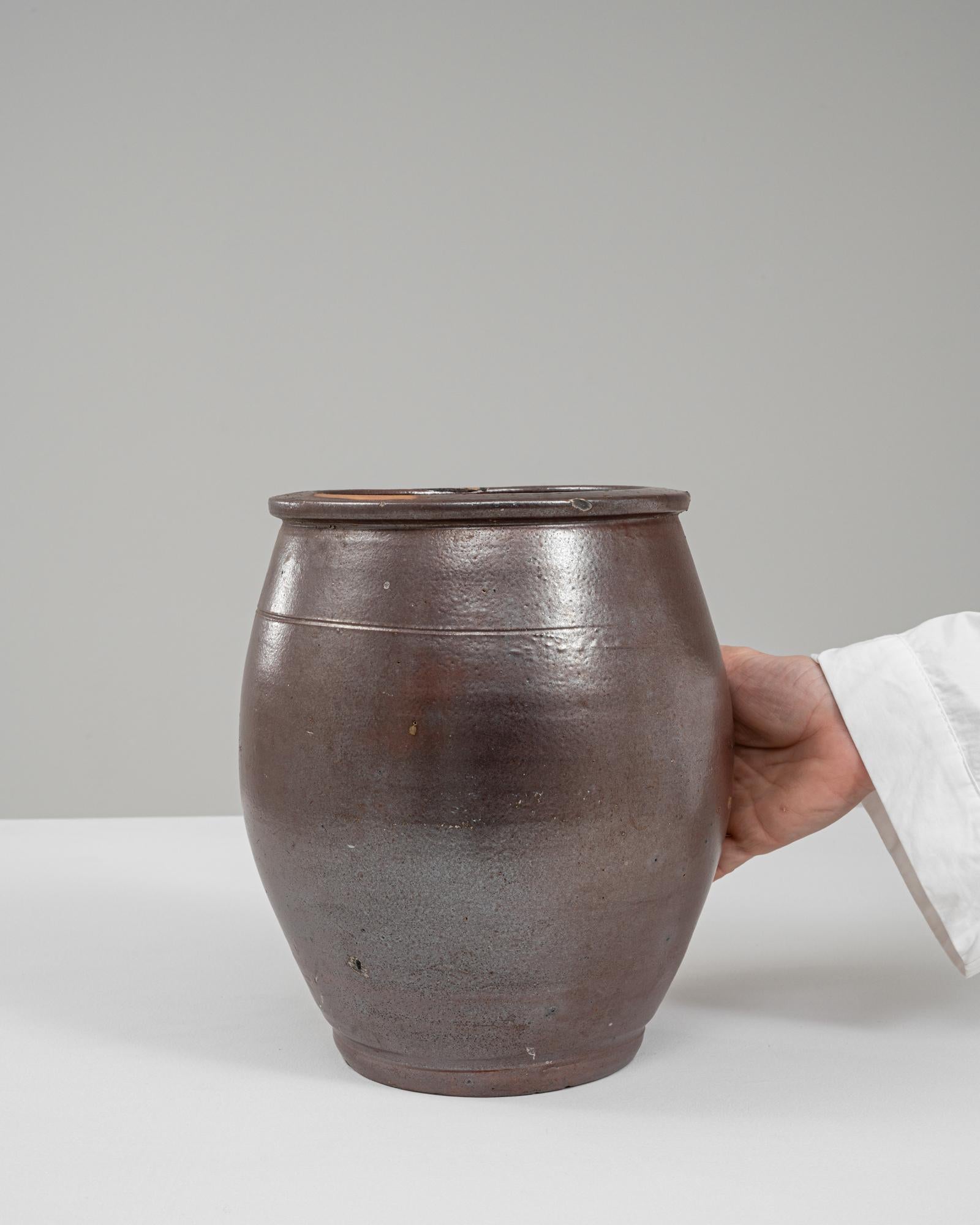 Ceramica Vaso in ceramica belga del XX secolo in vendita