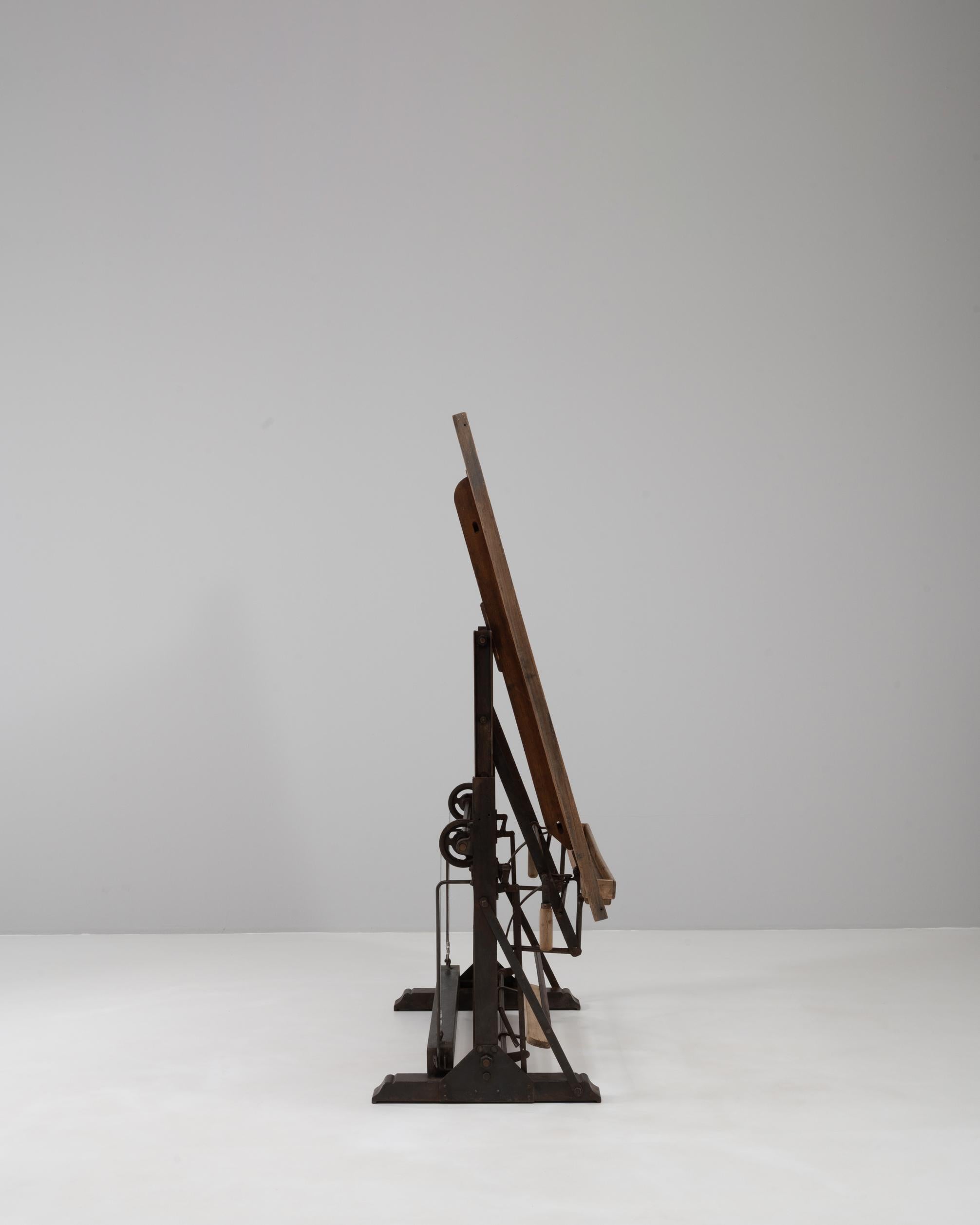 Métal Table à dessin industrielle belge du 20e siècle en vente