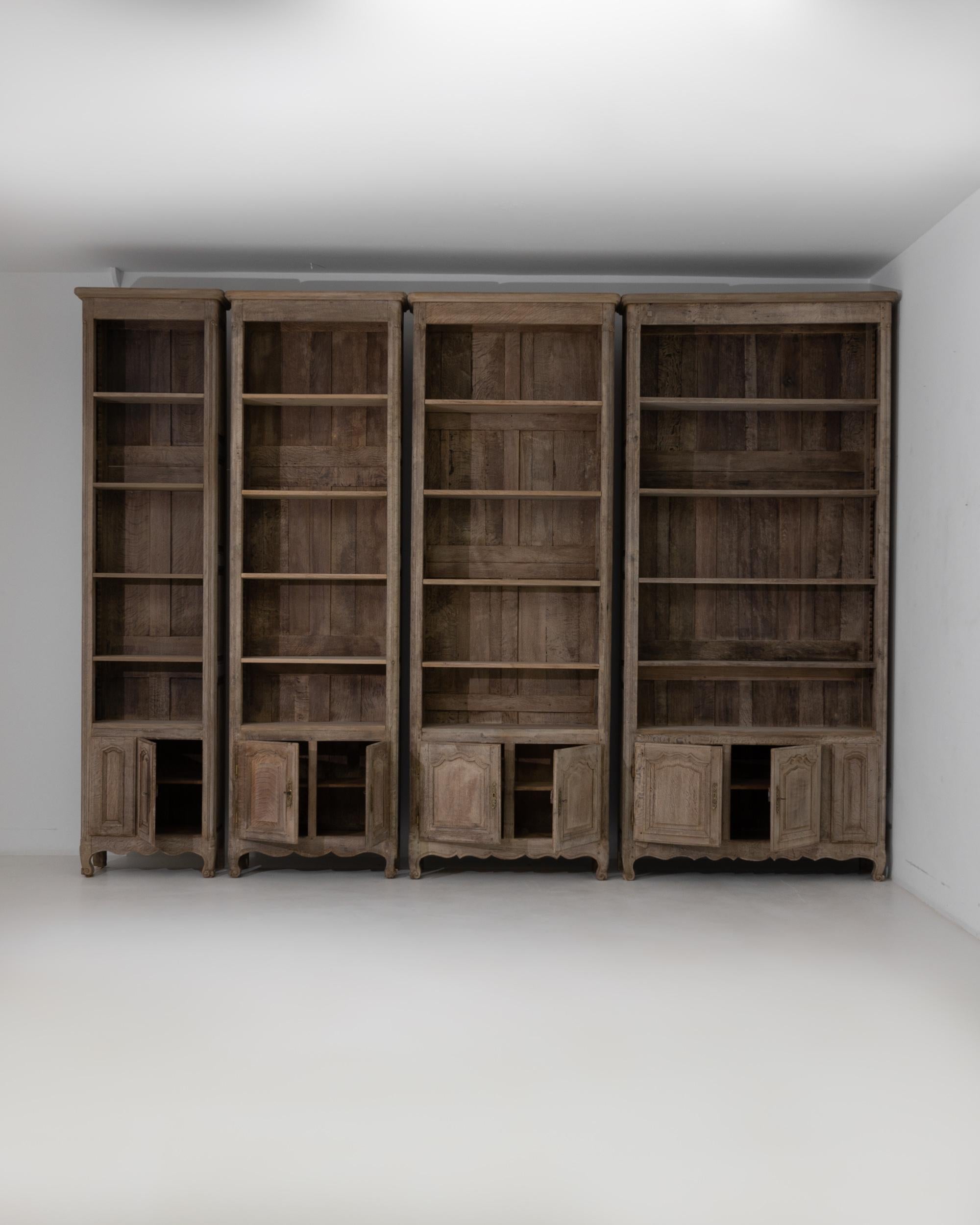 20th Century Belgian Oak Bookcase, Set of Four For Sale 3