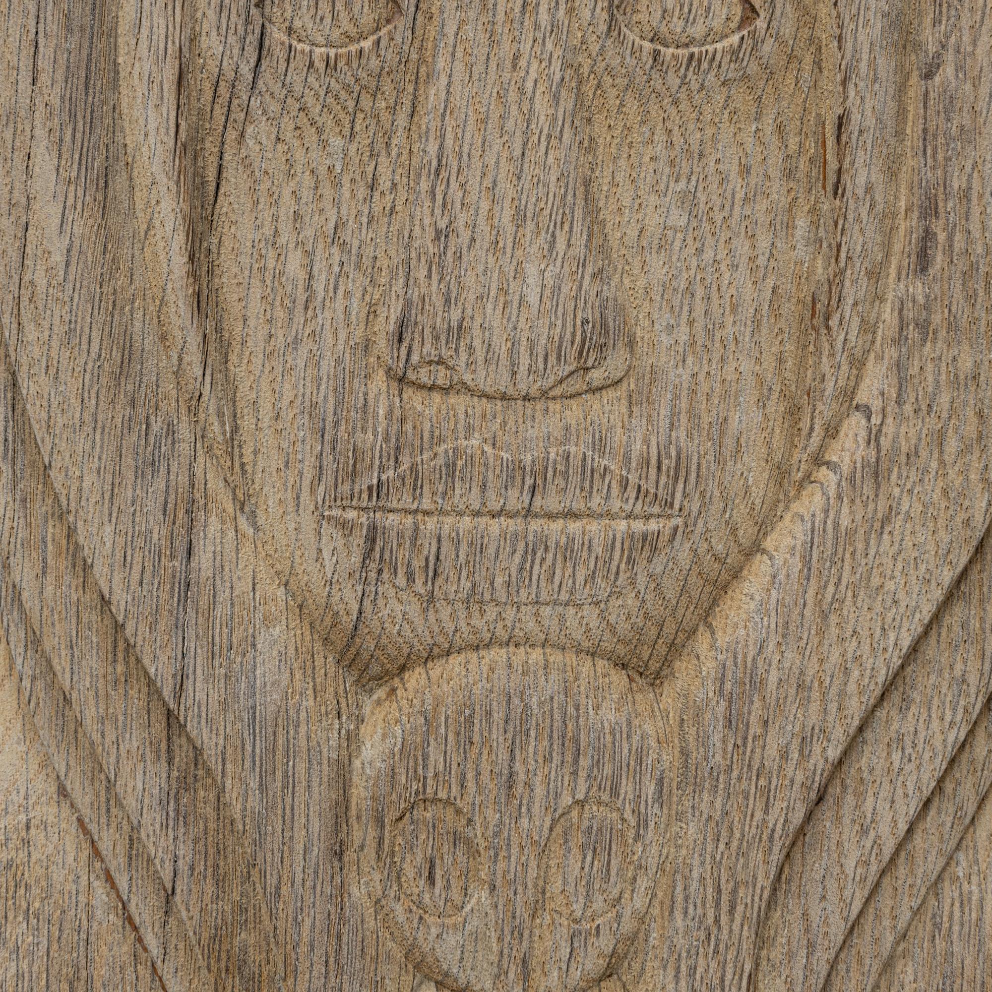 Art mural en chêne belge sculpté du 20e siècle en vente 3