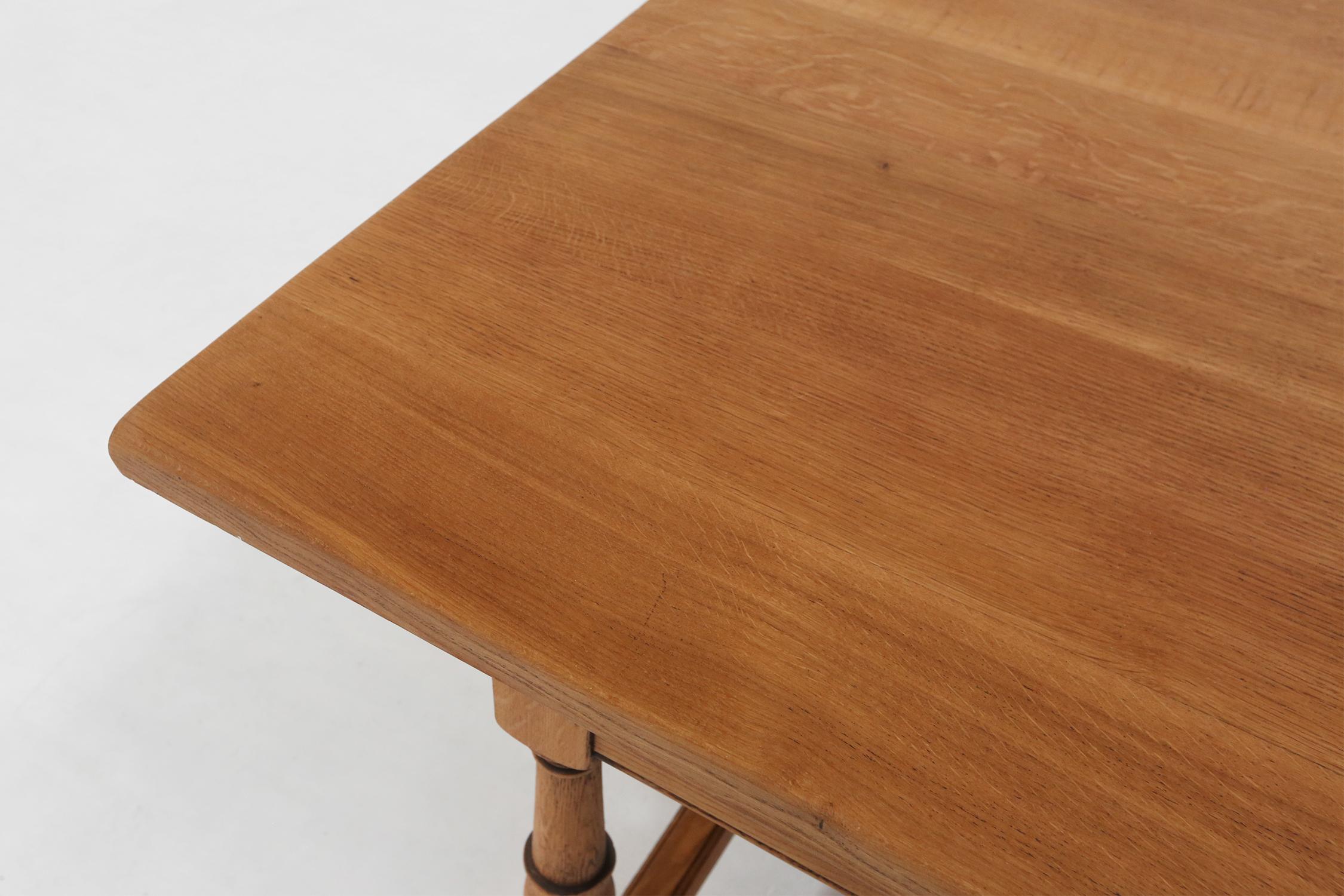 20th century Belgian oak dining table For Sale 5