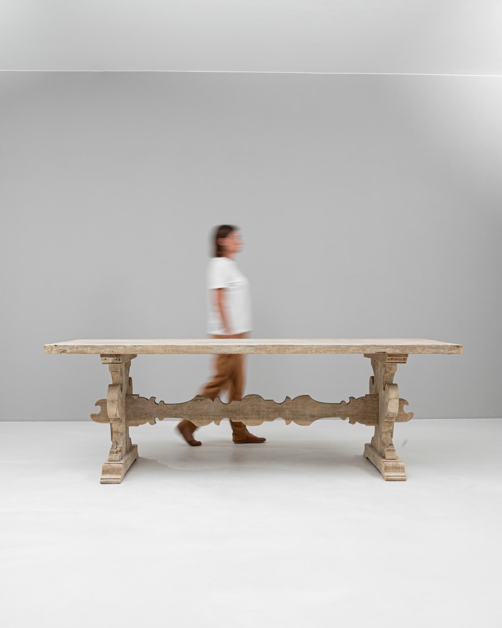 20th Century Belgian Oak Dining Table In Good Condition In High Point, NC