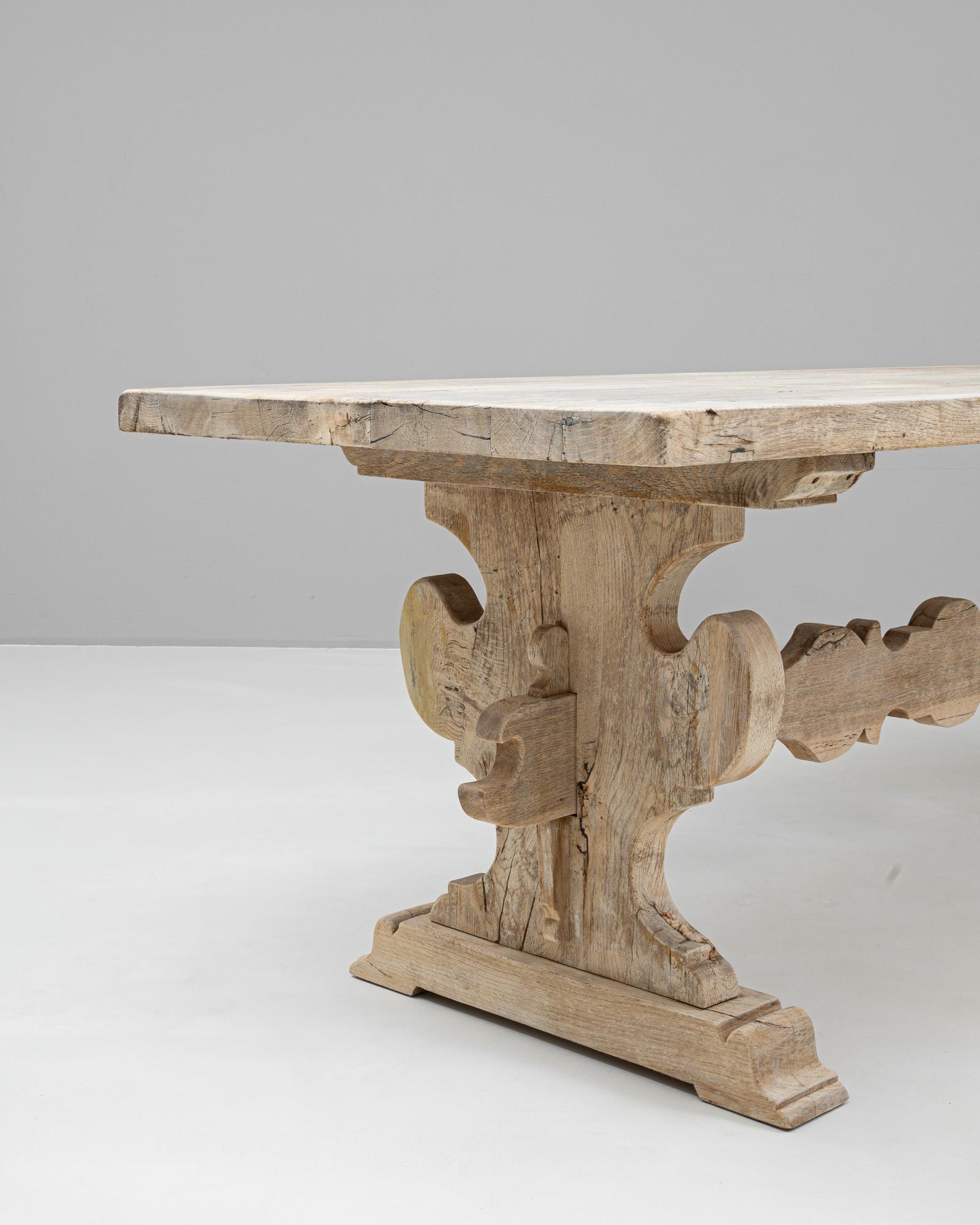 20th Century Belgian Oak Dining Table 2