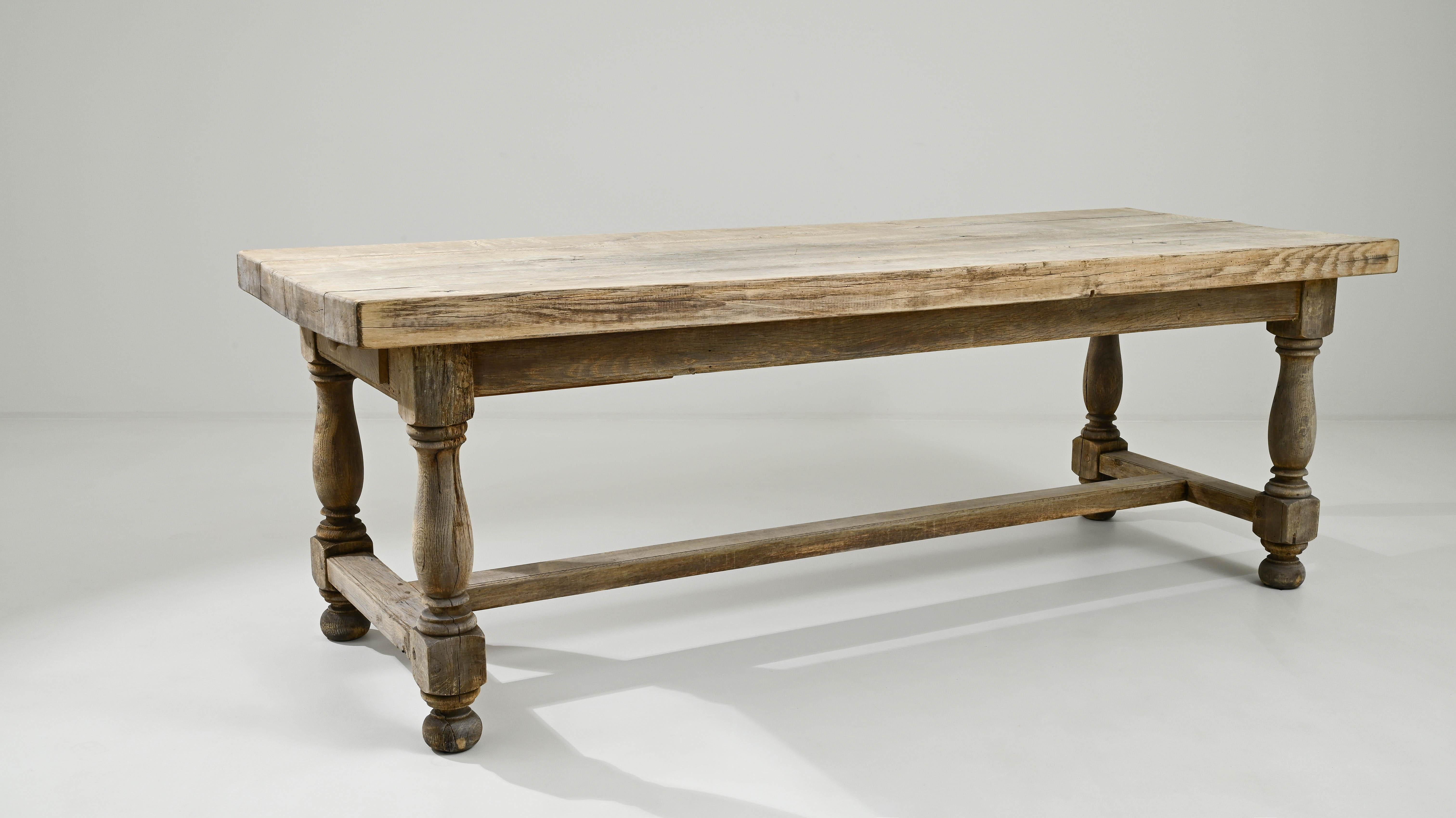 20th Century Belgian Oak Dining Table For Sale 2