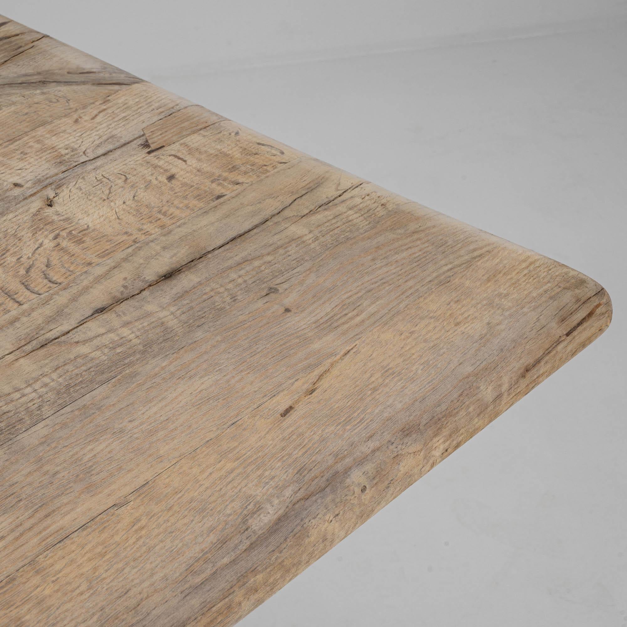 20th Century Belgian Oak Dining Table For Sale 3