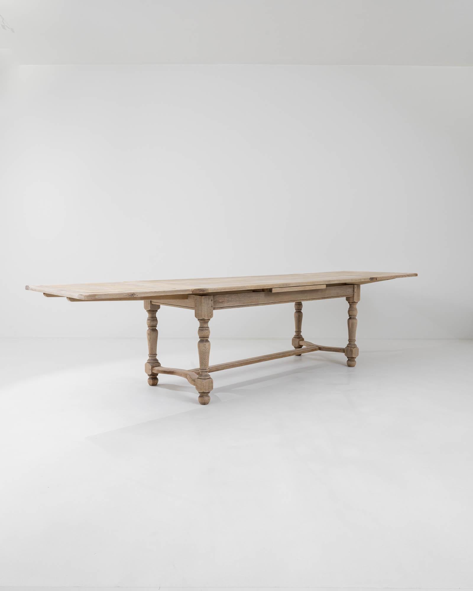 20th Century Belgian Oak Dining Table with Pull Leaves 1