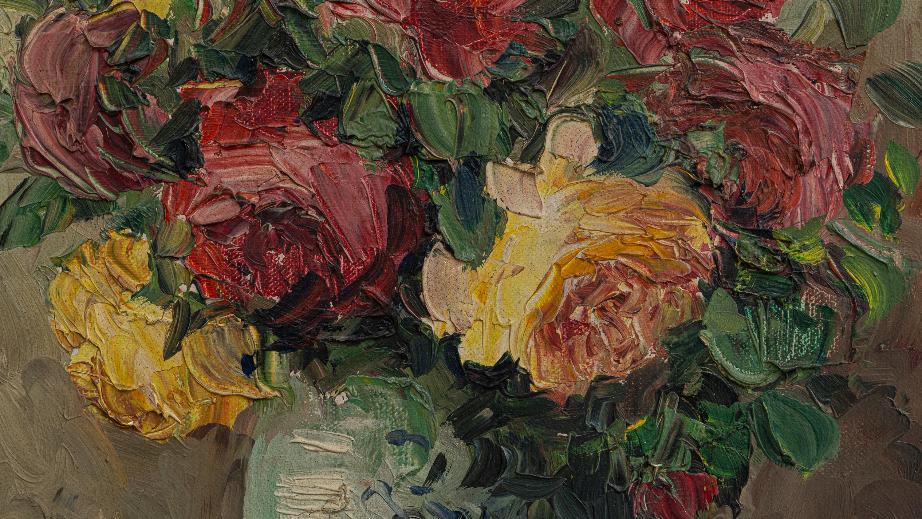 Cette étonnante peinture belge du XXe siècle respire l'éclat et la passion grâce à sa représentation luxuriante d'un bouquet de roses en pleine floraison. L'artiste utilise des coups de pinceau épais et expressifs ainsi que des couleurs riches et