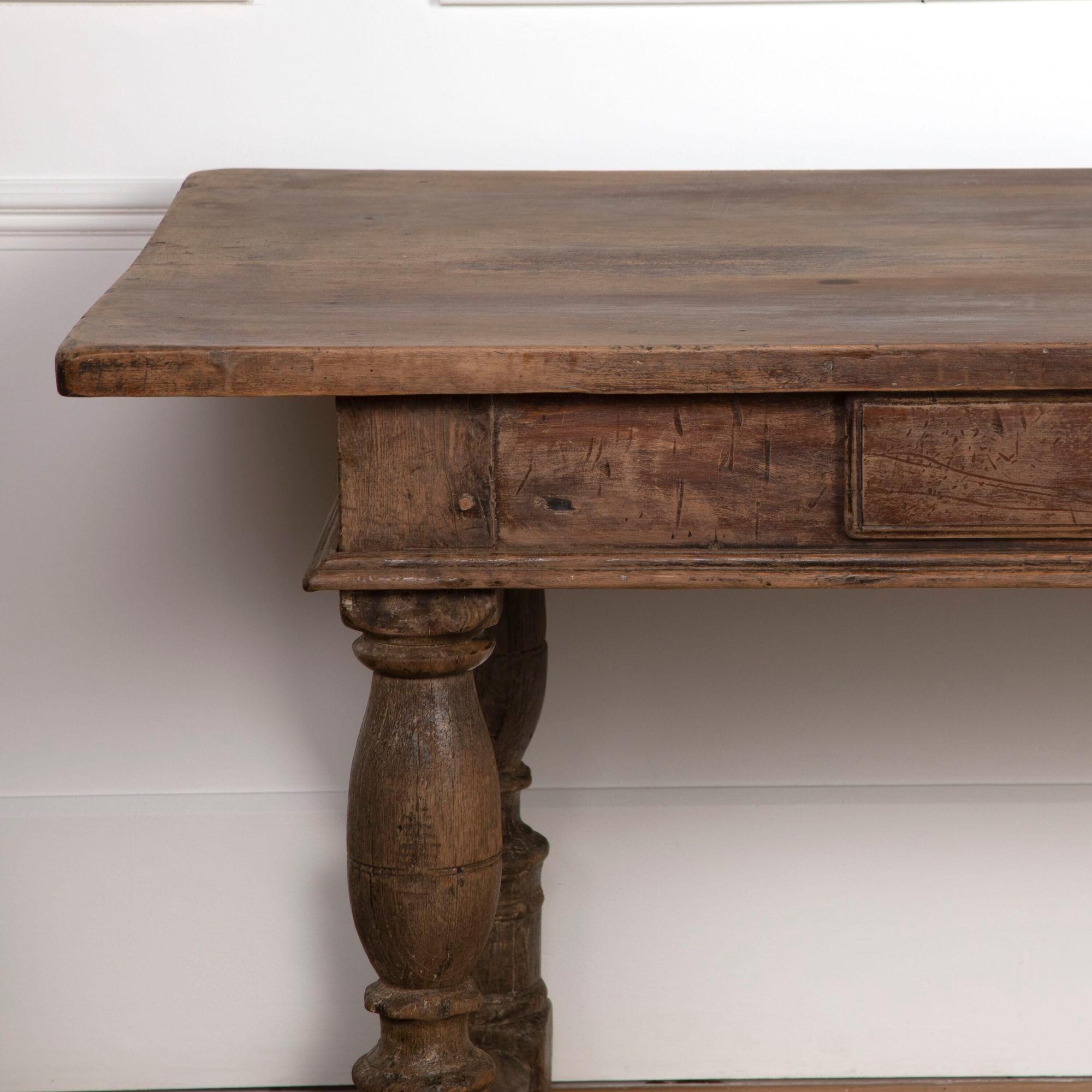 20th Century Belgian Rustic Table For Sale 5