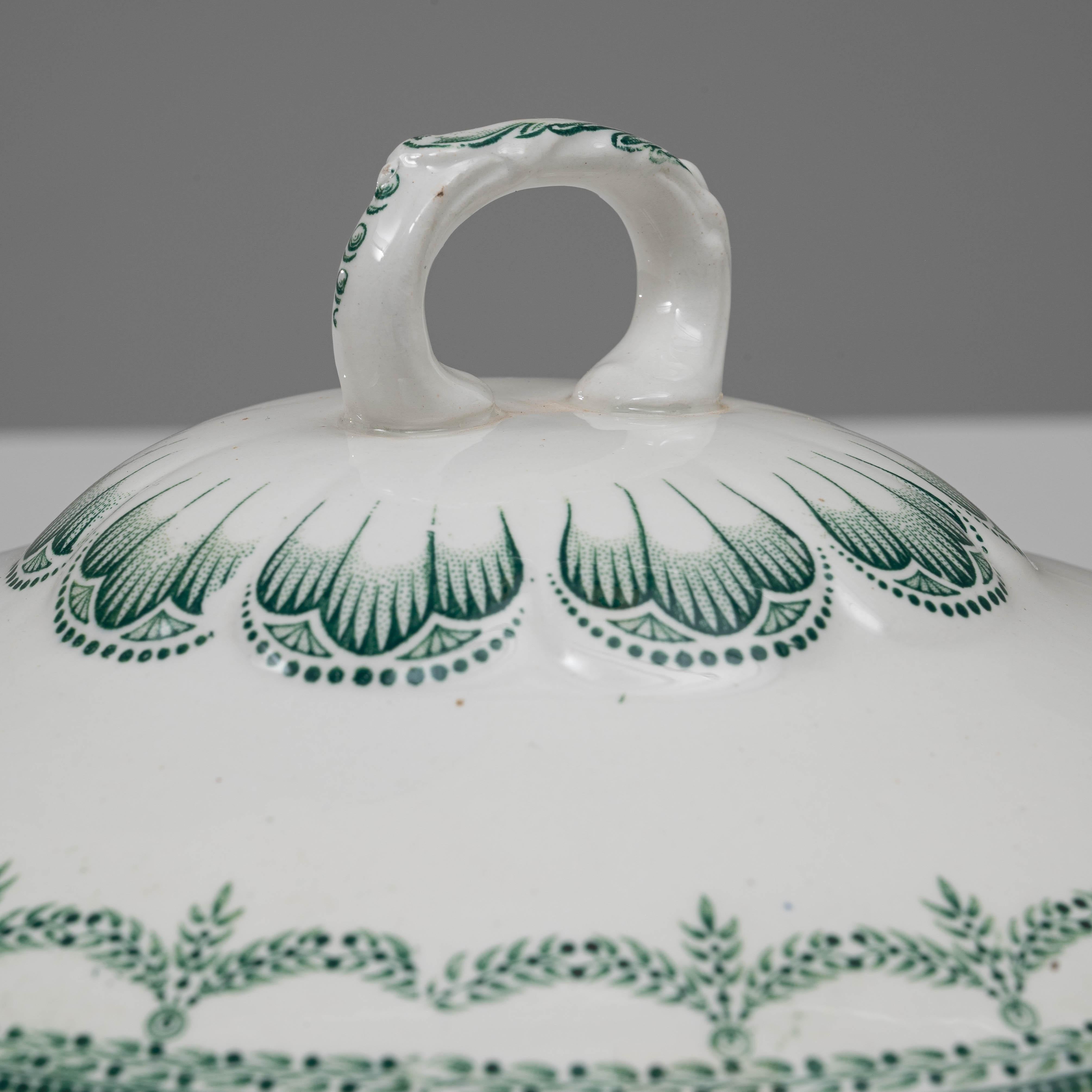 Soupière en porcelaine belge du 20e siècle, édition spéciale, avec couvercle en vente 4