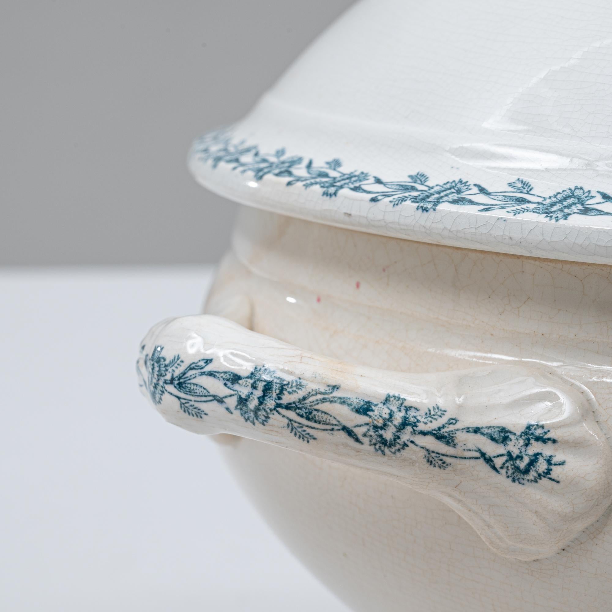 Soupière en porcelaine avec couvercle, édition spéciale belge du 20e siècle en vente 4