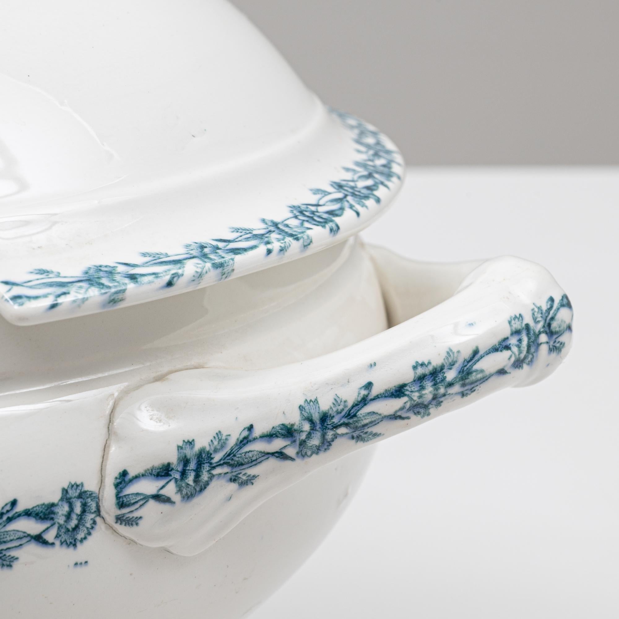 Soupière en porcelaine avec couvercle, édition spéciale belge du 20e siècle en vente 4