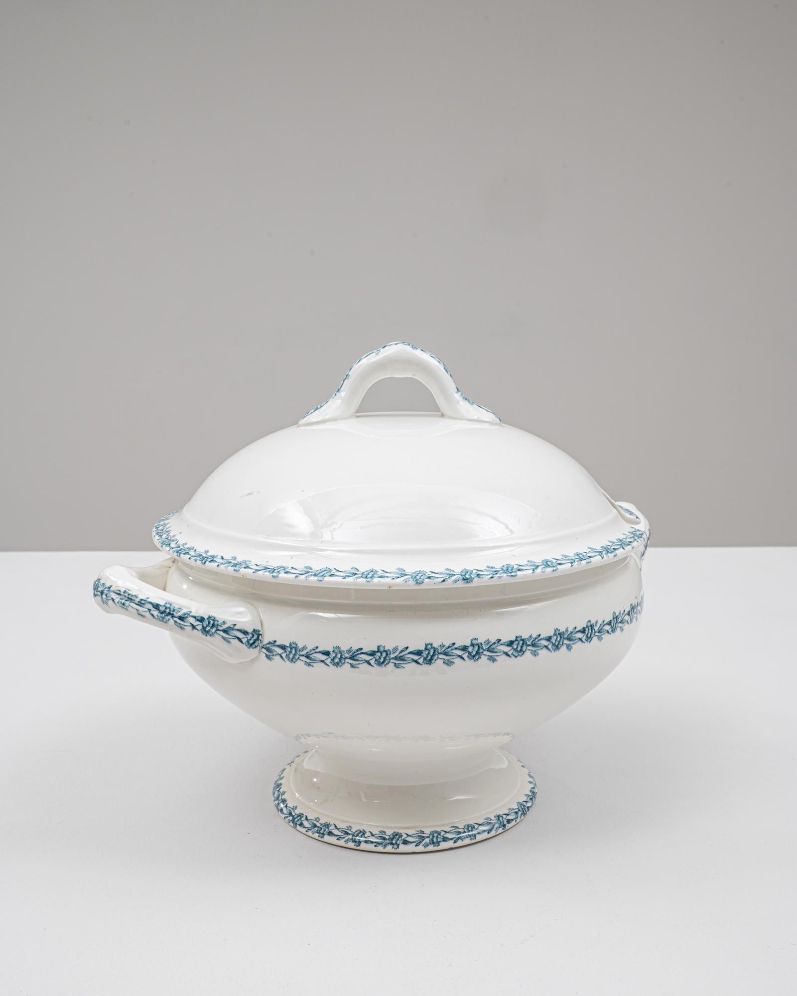 20ième siècle Soupière en porcelaine avec couvercle, édition spéciale belge du 20e siècle en vente