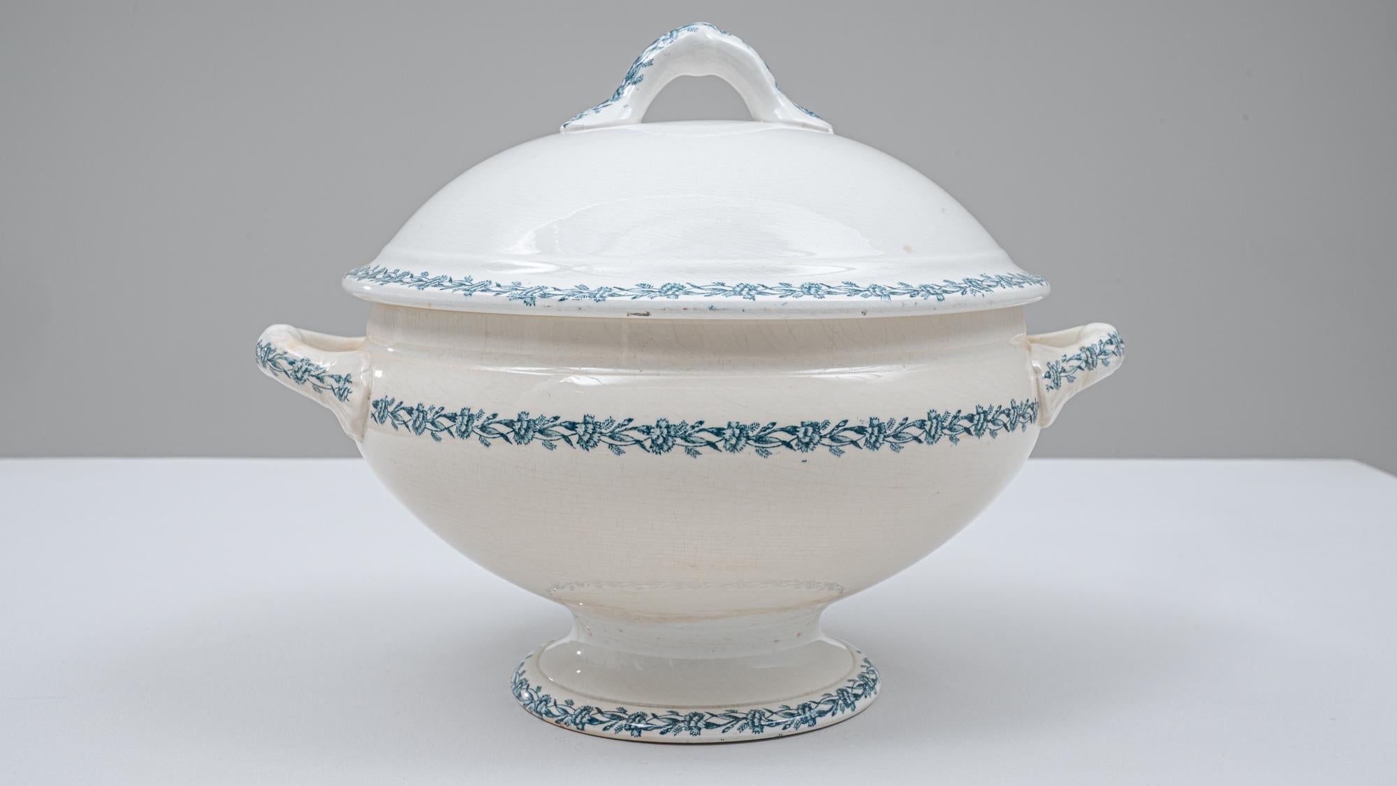 Soupière en porcelaine avec couvercle, édition spéciale belge du 20e siècle en vente 3