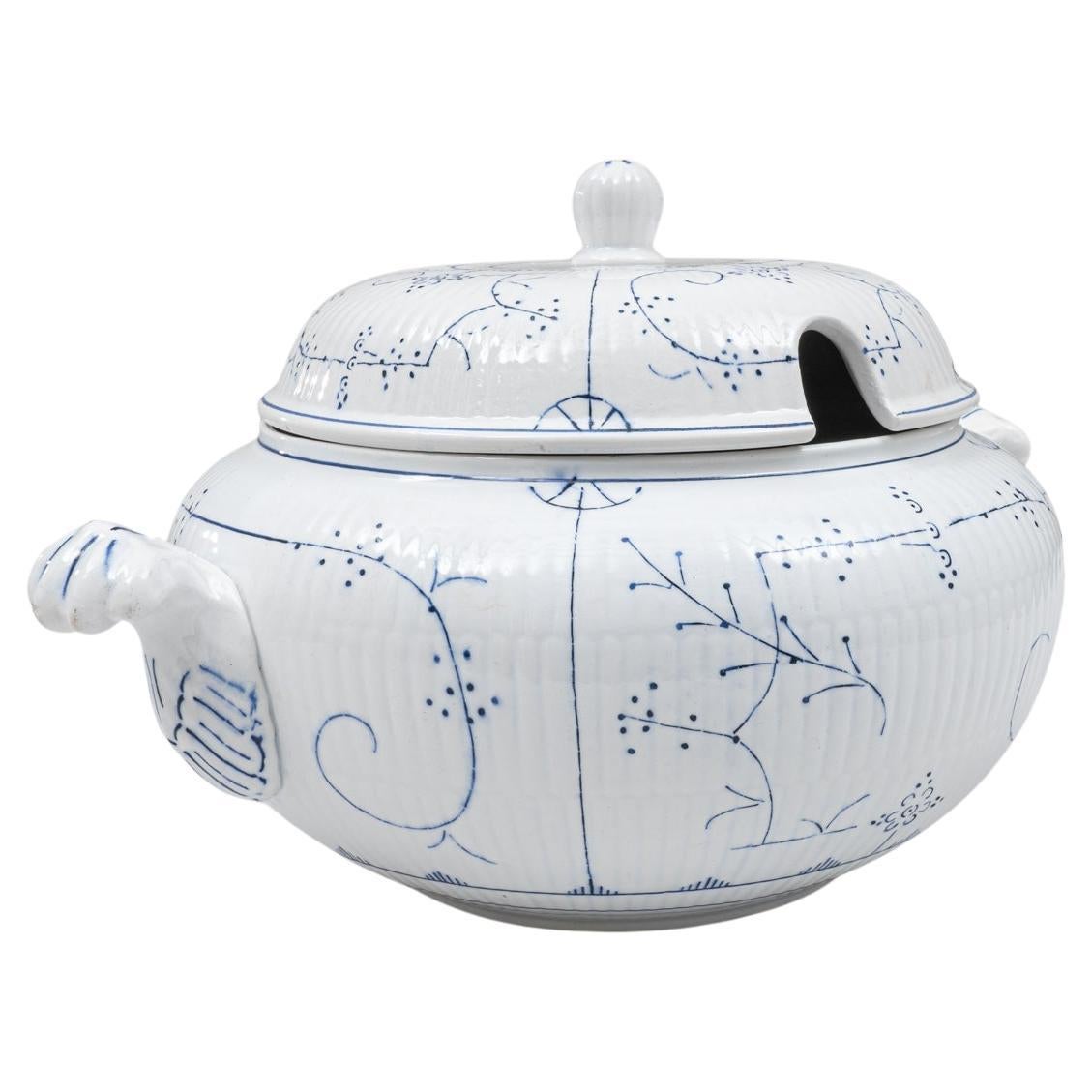 Soupière en porcelaine avec couvercle, édition spéciale belge du 20e siècle