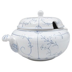 20th Century Belgian Special Edition Porcelain Tureen With Lid