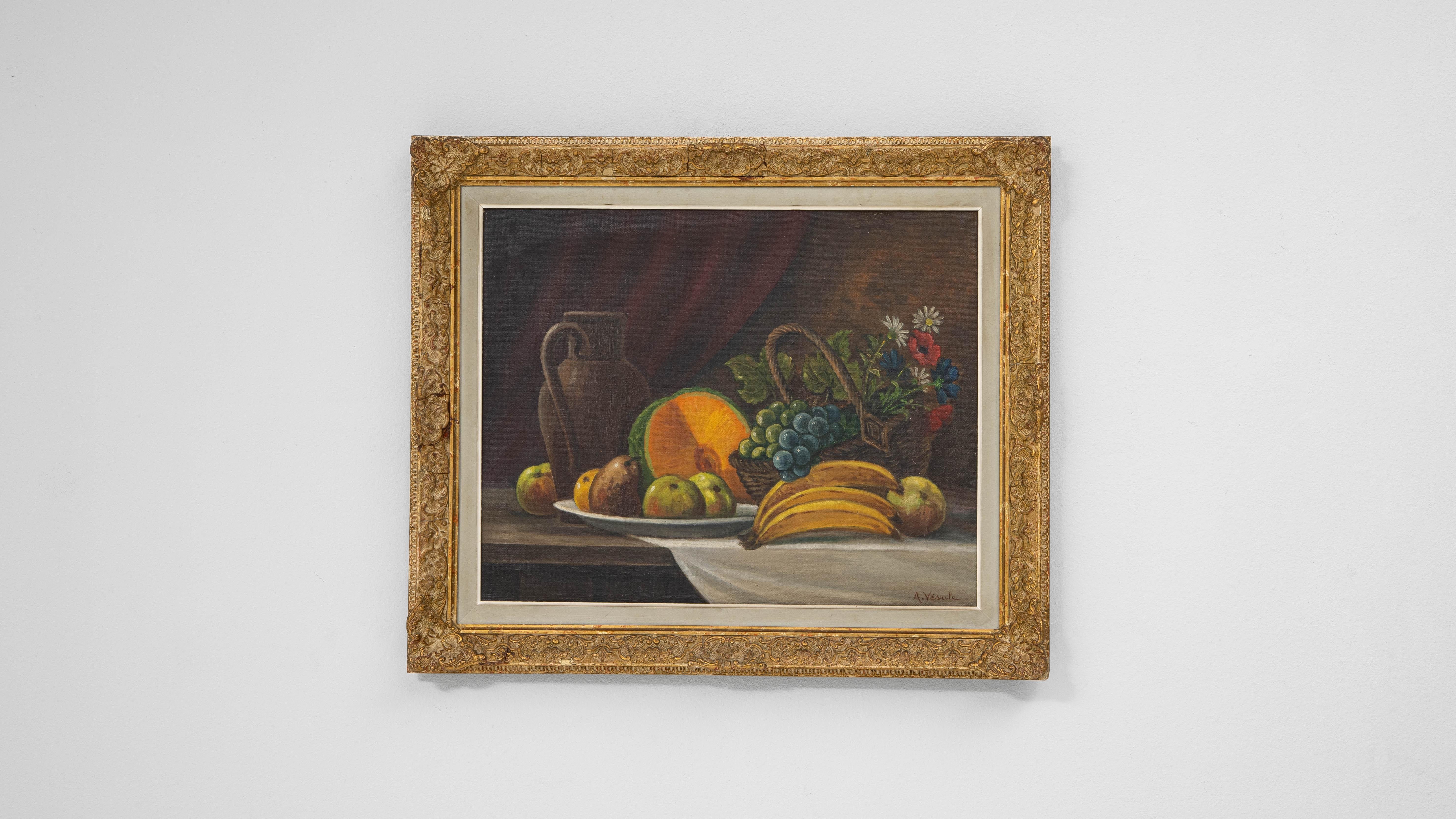 Bodegón belga de frutas del siglo XX con marco de madera dorada Madera en venta