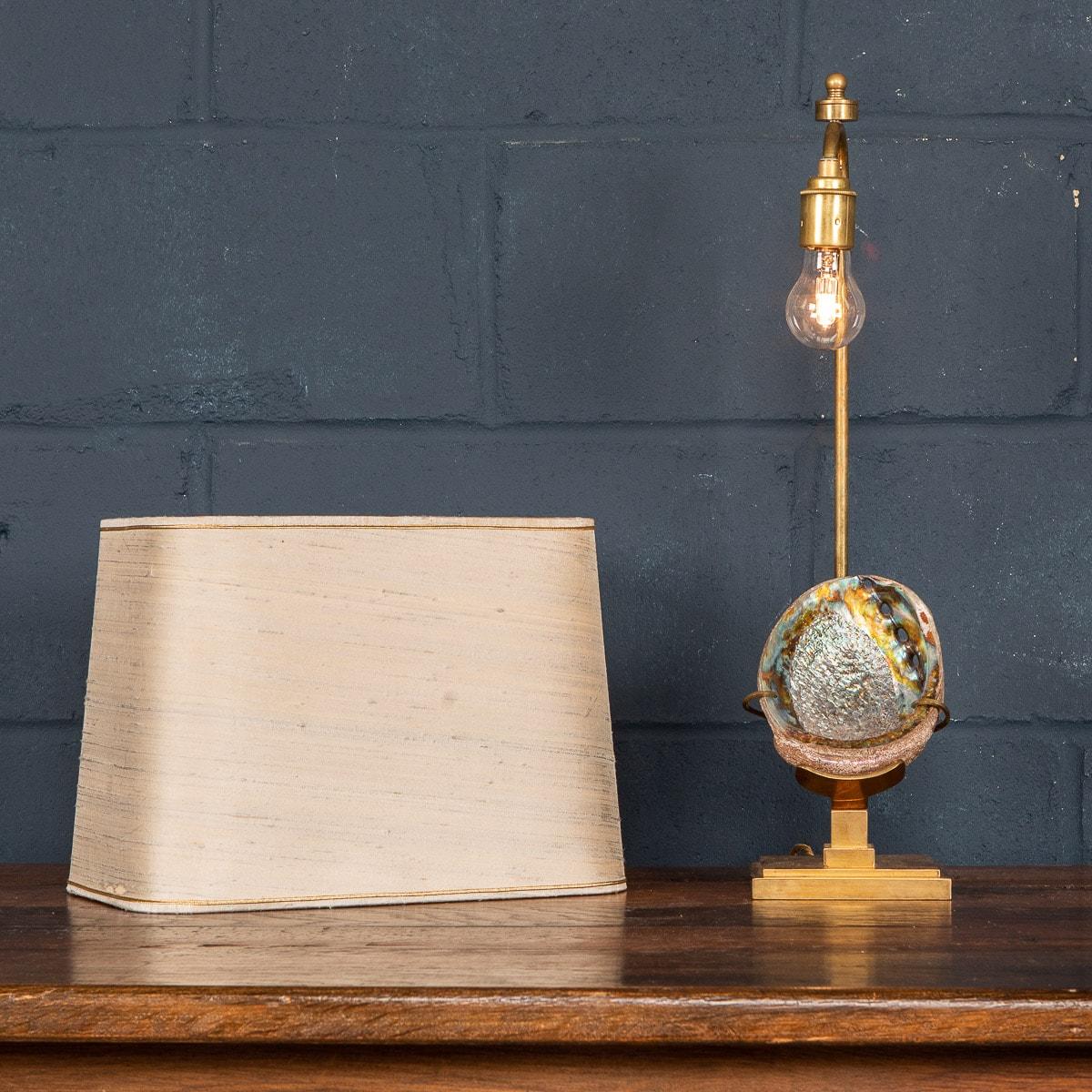 Lampe de table belge du 20e siècle par Willy Daro, c.1960 en vente 2